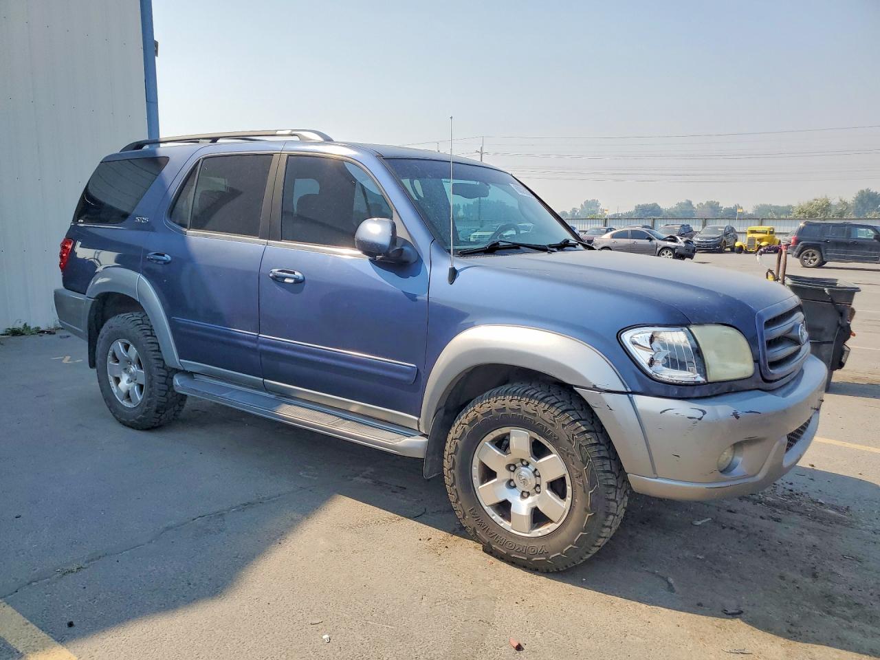 2002 Toyota Sequoia Sr5 Blue vin: 5TDBT44A12S093623