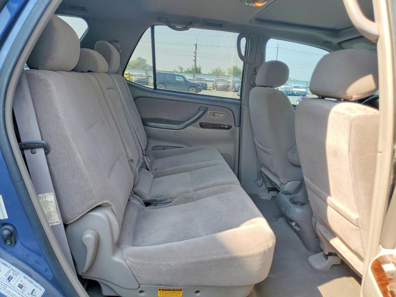 2002 Toyota Sequoia Sr5 Blue vin: 5TDBT44A12S093623
