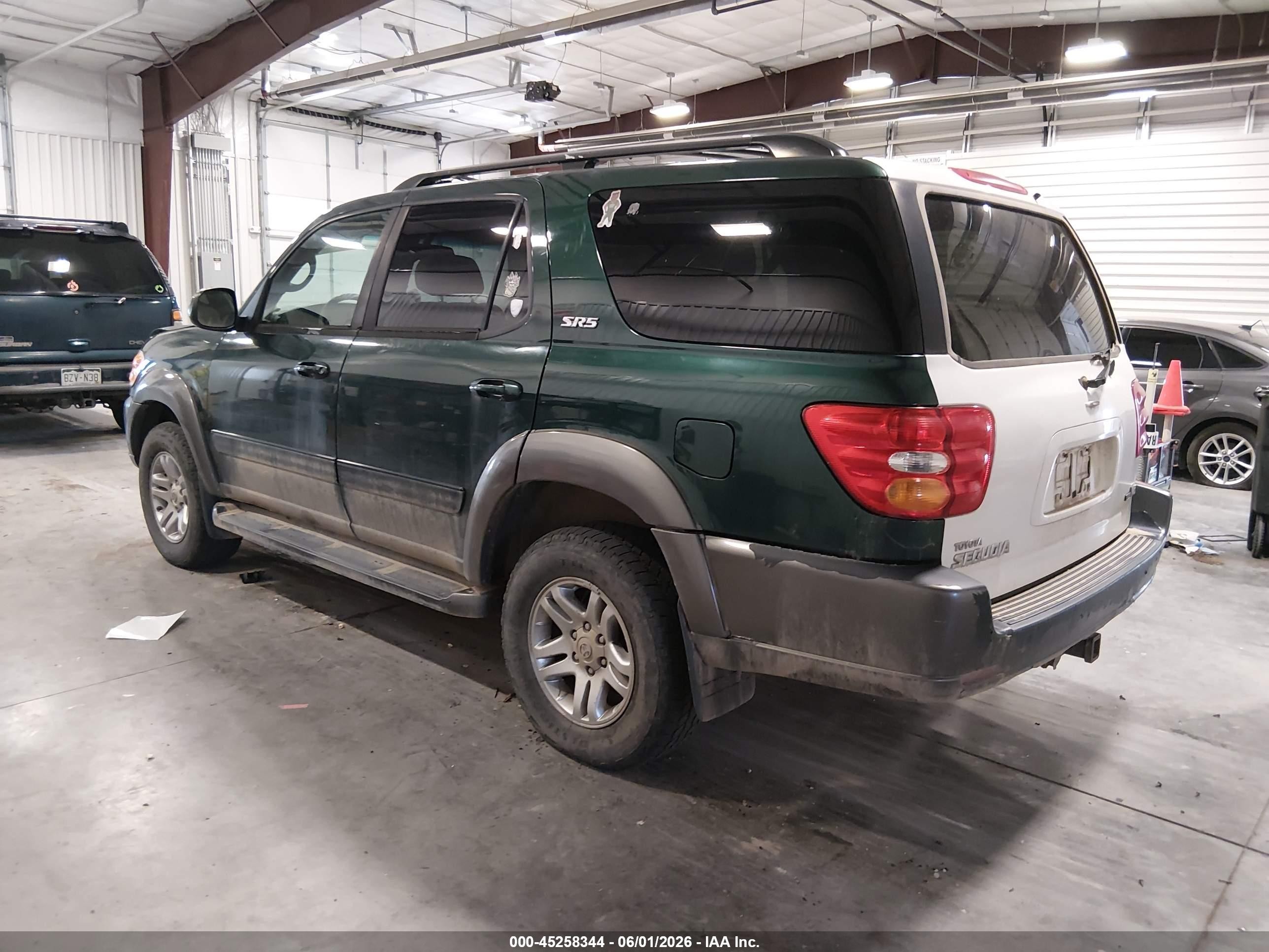 2003 Toyota Sequoia Sr5 V8 Green vin: 5TDBT44A13S163915