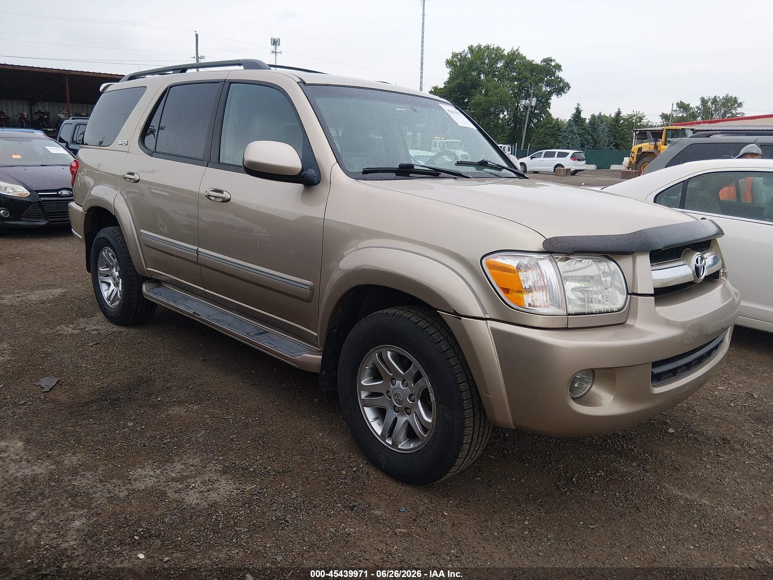 2005 Toyota Sequoia Sr5 V8 Beige vin: 5TDBT44A15S240611