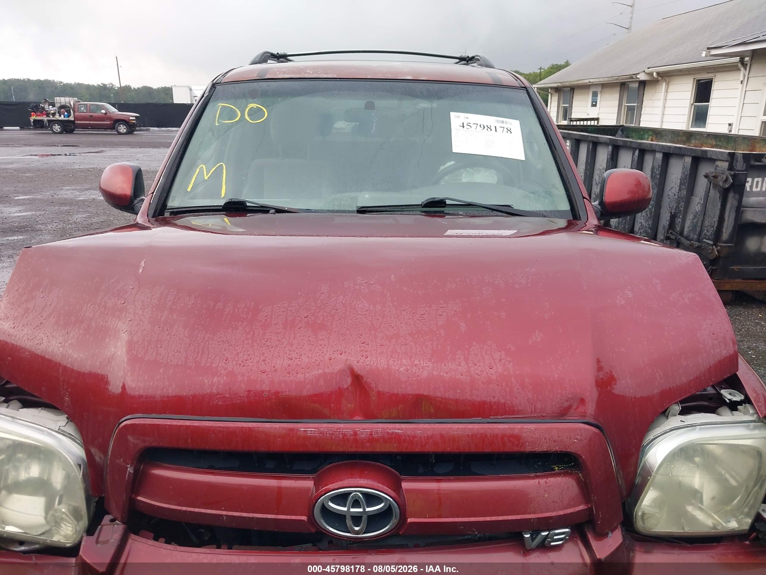 2007 Toyota Sequoia Sr5 Red vin: 5TDBT44A17S282957