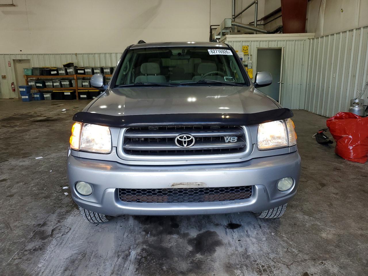 2003 Toyota Sequoia Sr5 Серый vin: 5TDBT44A23S174308