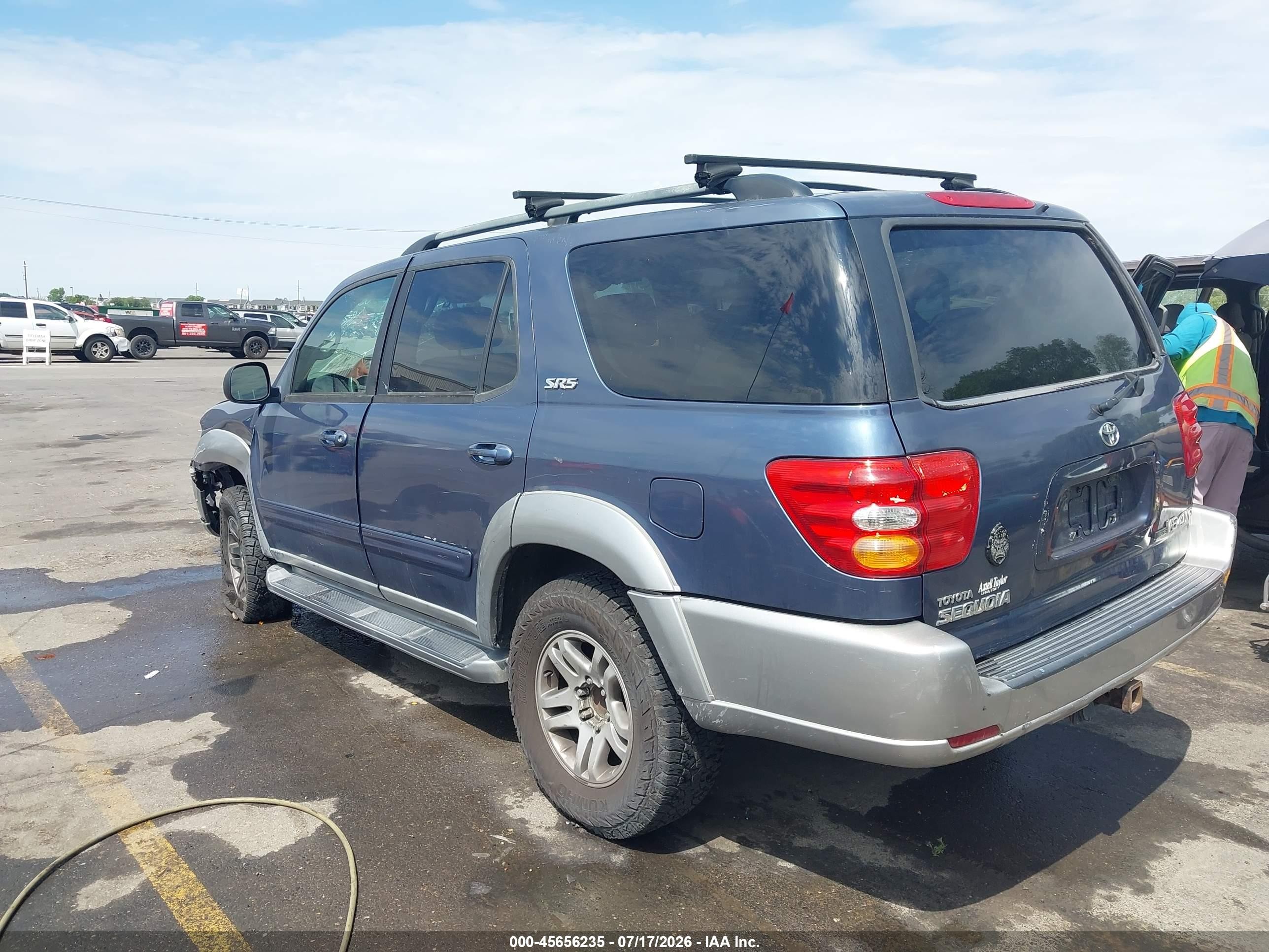 2003 Toyota Sequoia Sr5 V8 Blue vin: 5TDBT44A23S200406