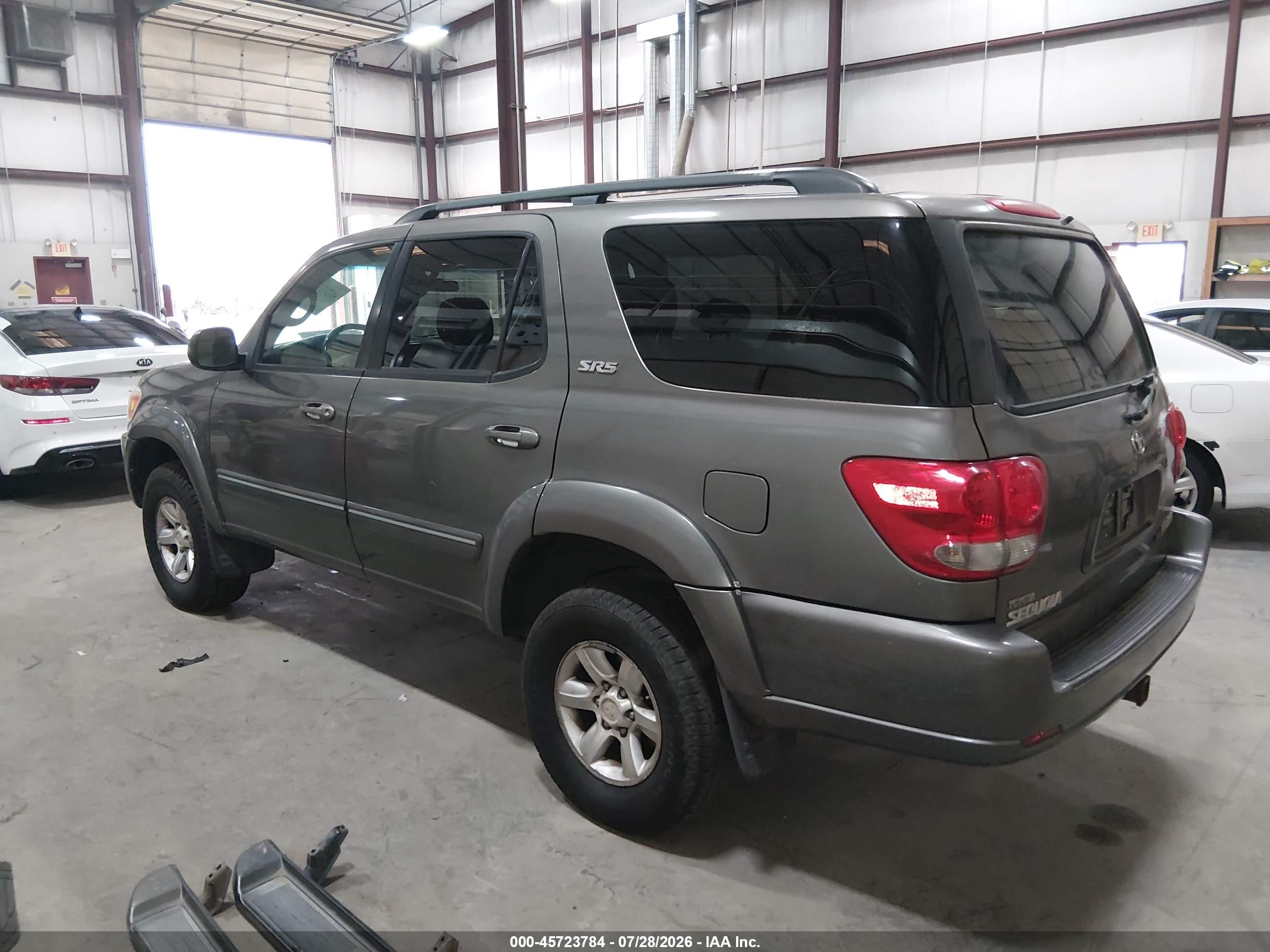 2006 Toyota Sequoia Sr5 V8 Gray vin: 5TDBT44A26S260075