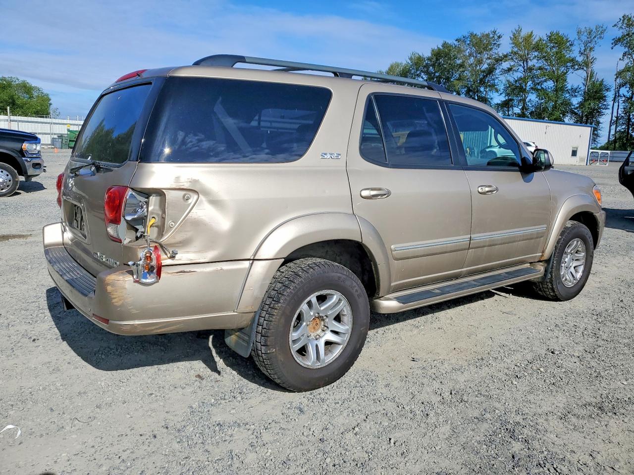 2006 Toyota Sequoia Sr5 Gold vin: 5TDBT44A26S264546