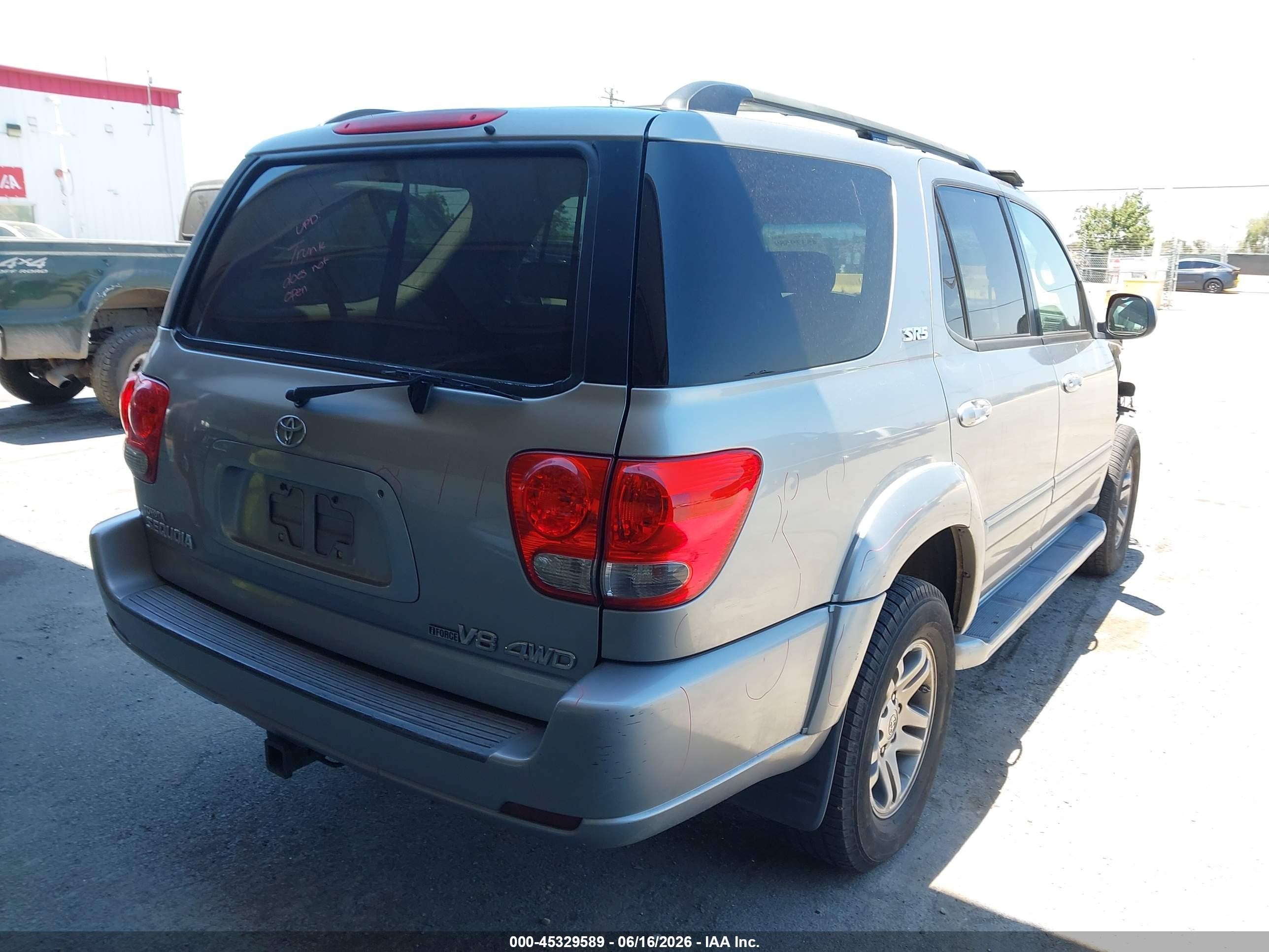2007 Toyota Sequoia Sr5 V8 Silver vin: 5TDBT44A27S285527