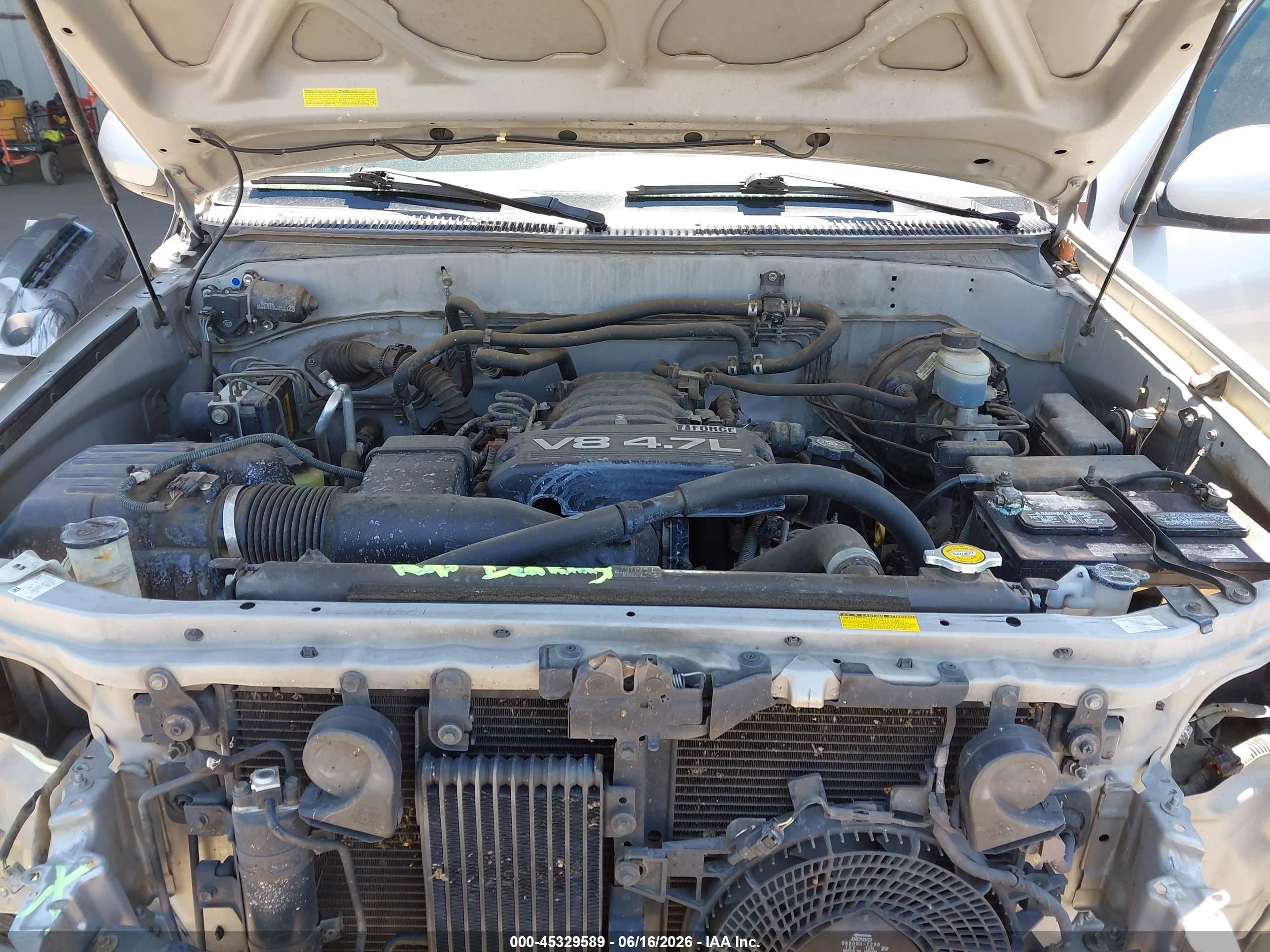 2007 Toyota Sequoia Sr5 V8 Silver vin: 5TDBT44A27S285527