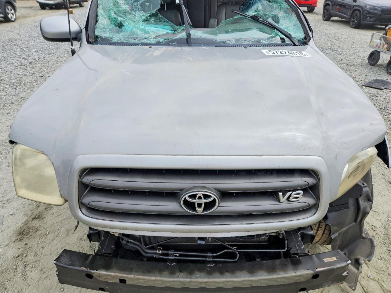 2001 Toyota Sequoia Sr5 Silver vin: 5TDBT44A31S018520