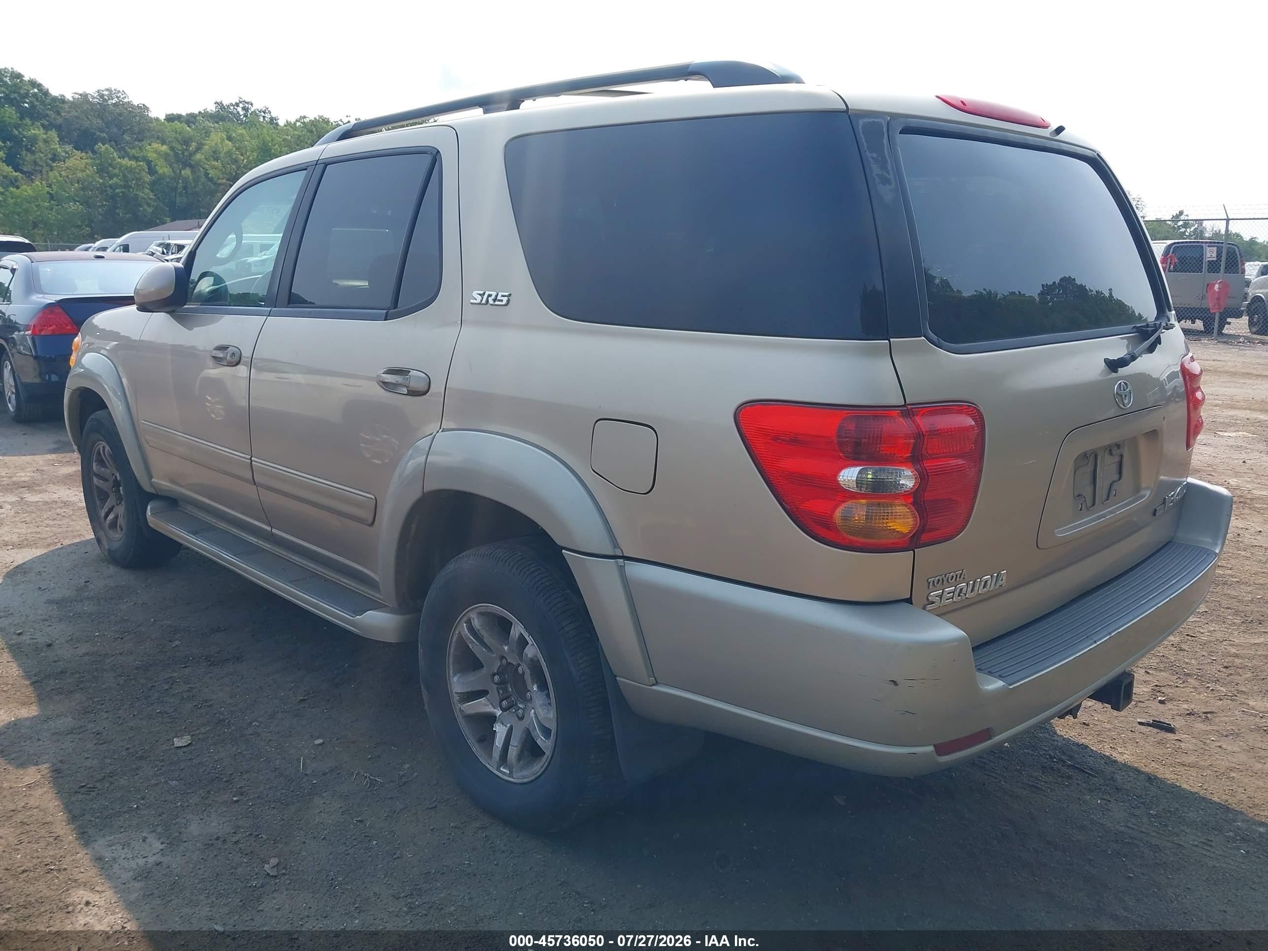 2004 Toyota Sequoia Sr5 V8 Gold vin: 5TDBT44A34S216017