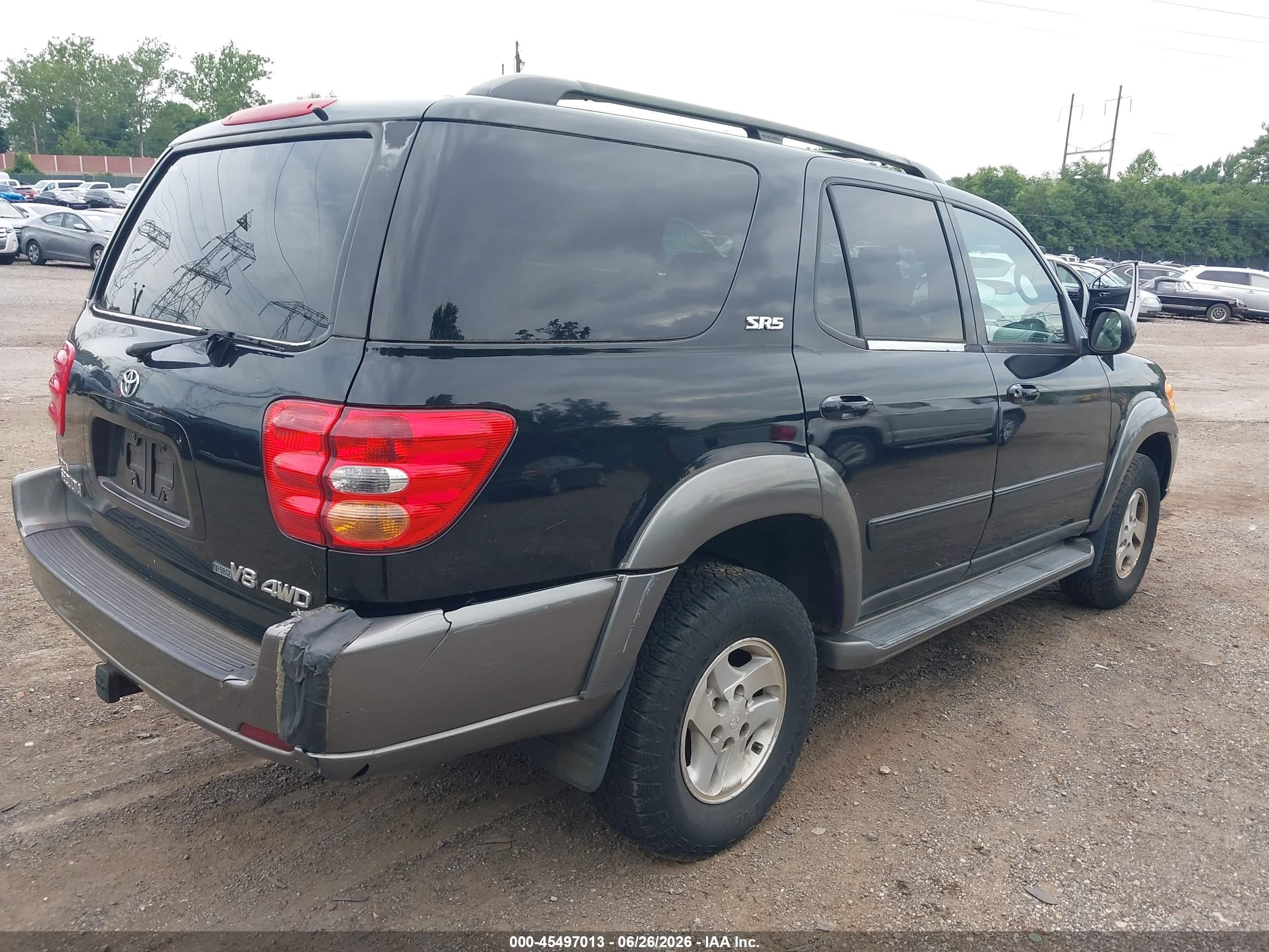 2004 Toyota Sequoia Sr5 V8 Black vin: 5TDBT44A34S232573