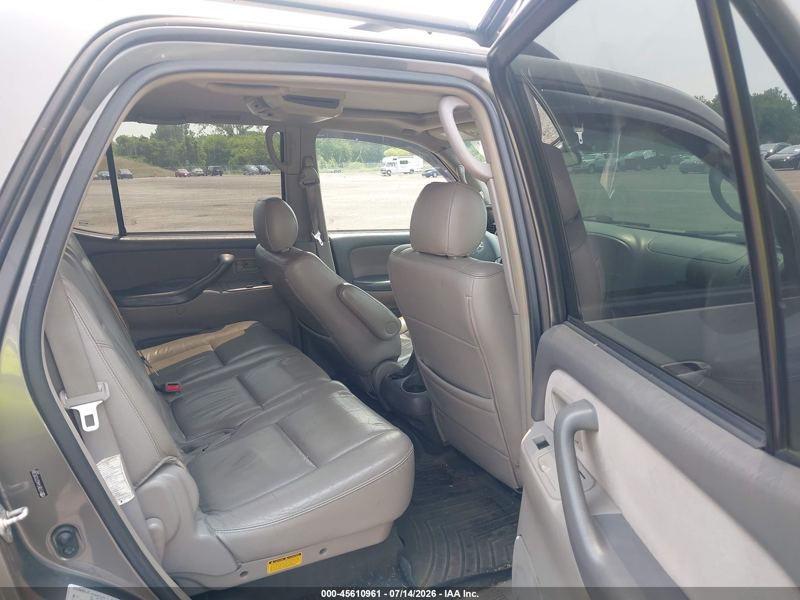 2007 Toyota Sequoia Sr5 Серый vin: 5TDBT44A37S285388