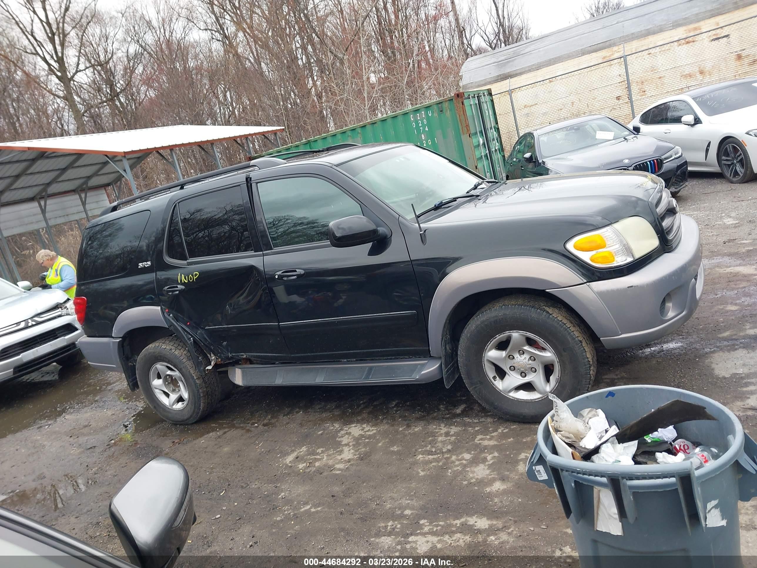 2001 Toyota Sequoia Sr5 V8 Black vin: 5TDBT44A41S047170