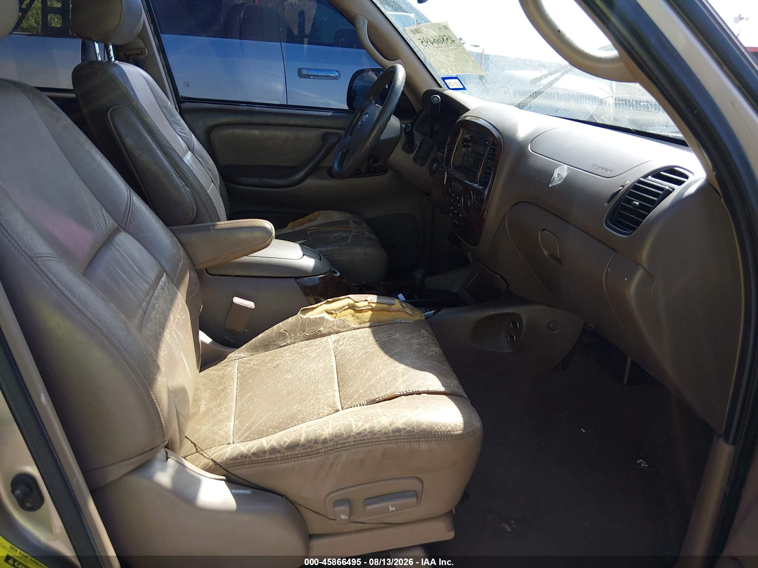 2003 Toyota Sequoia Sr5 V8 Beige vin: 5TDBT44A43S142251