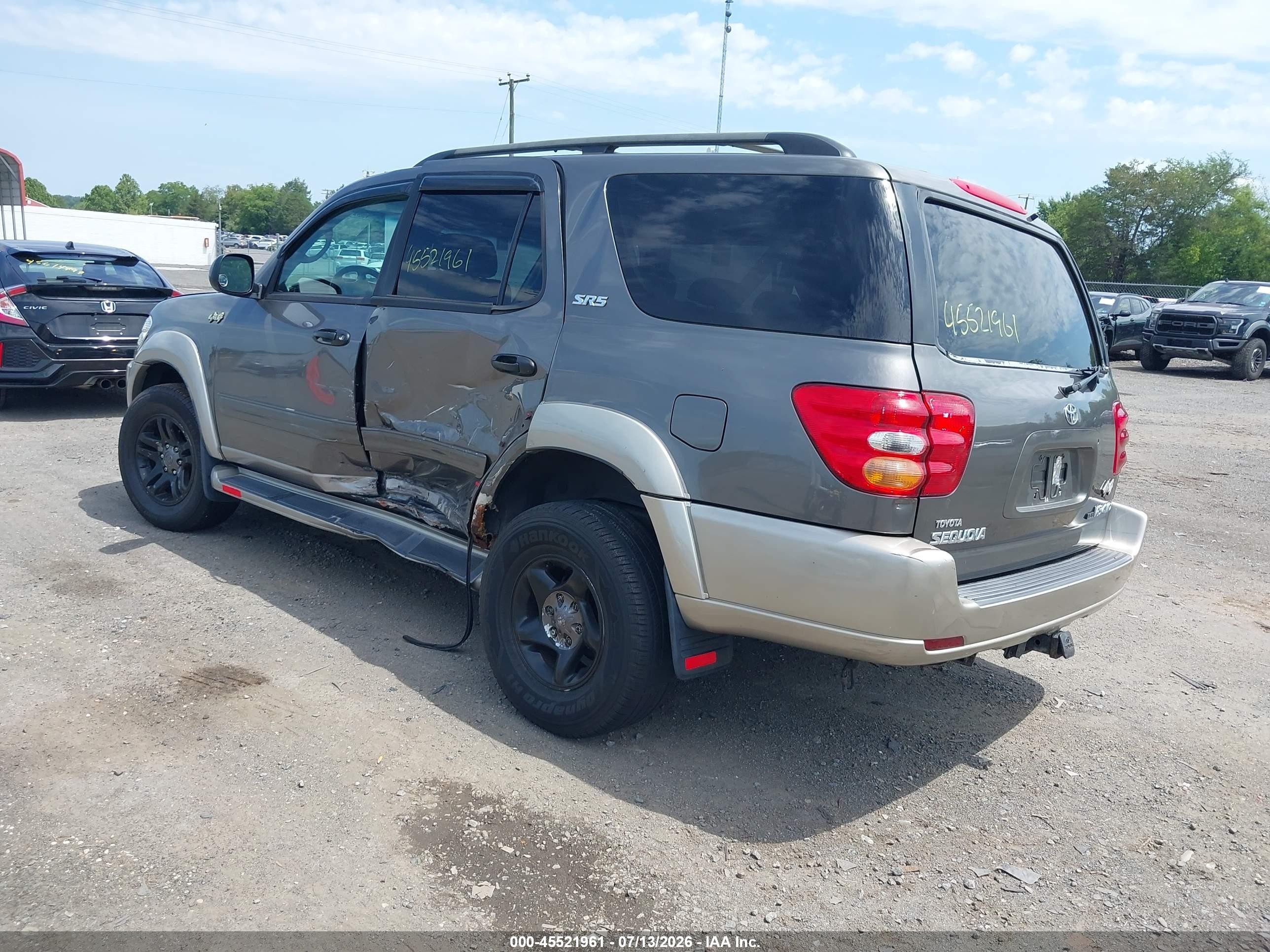 2004 Toyota Sequoia Sr5 V8 Серый vin: 5TDBT44A44S210890