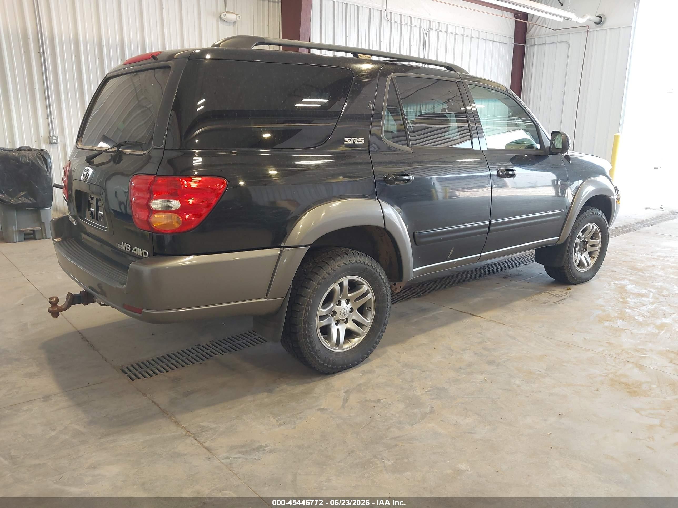 2004 Toyota Sequoia Sr5 V8 Черный vin: 5TDBT44A44S211750