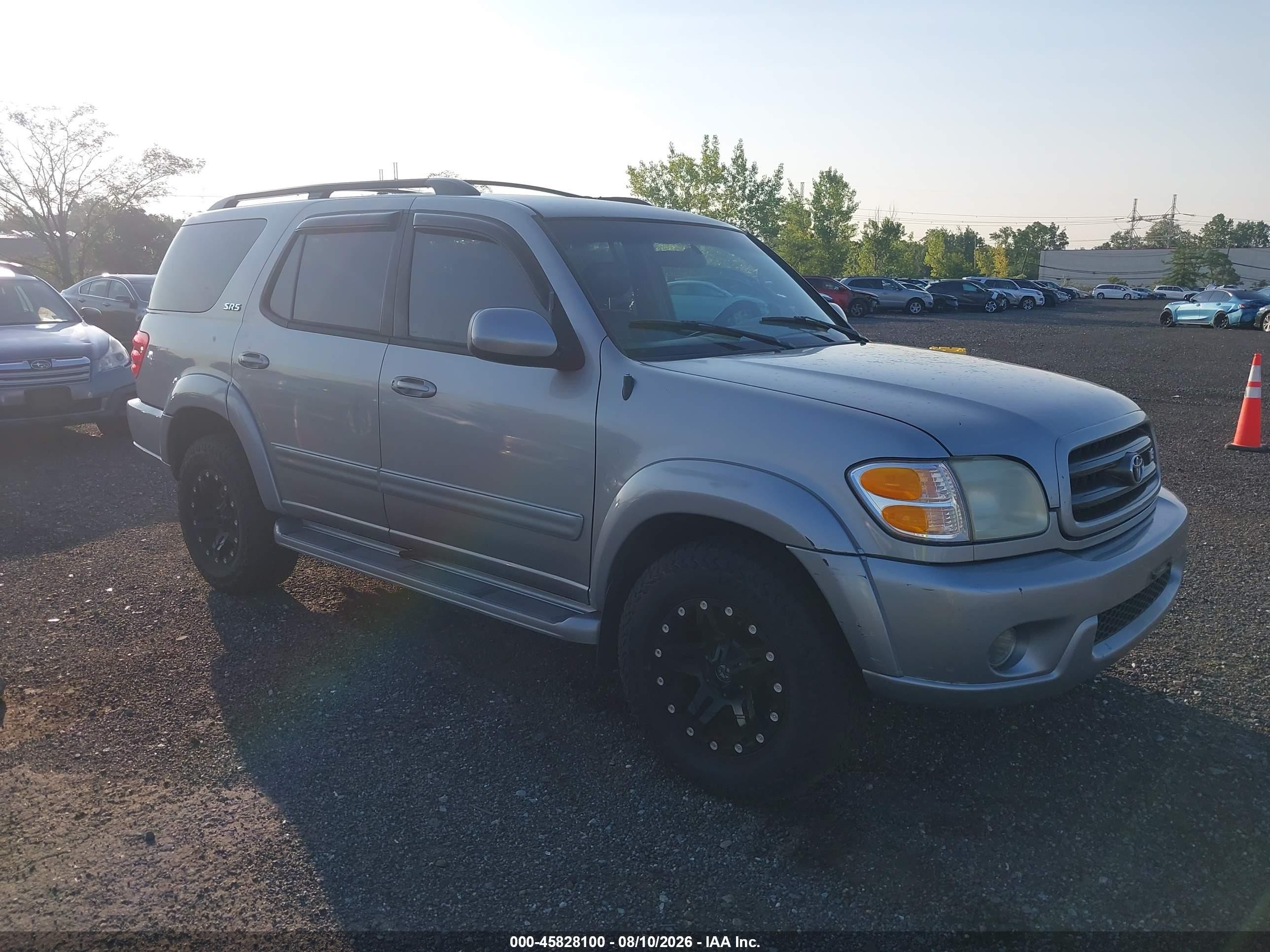 2004 Toyota Sequoia Sr5 V8 Серебряный vin: 5TDBT44A44S212400