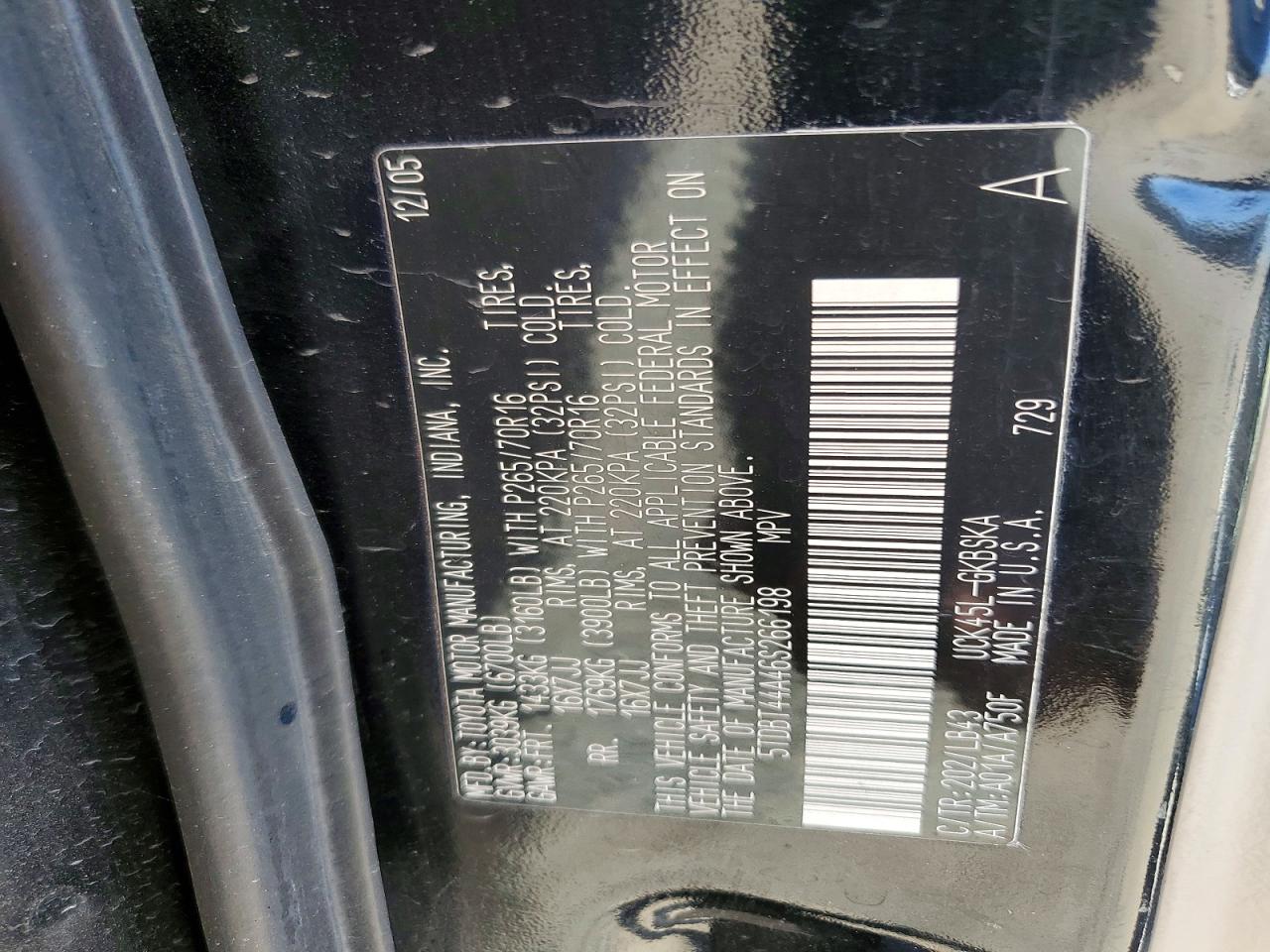 2006 Toyota Sequoia Sr5 Black vin: 5TDBT44A46S266198