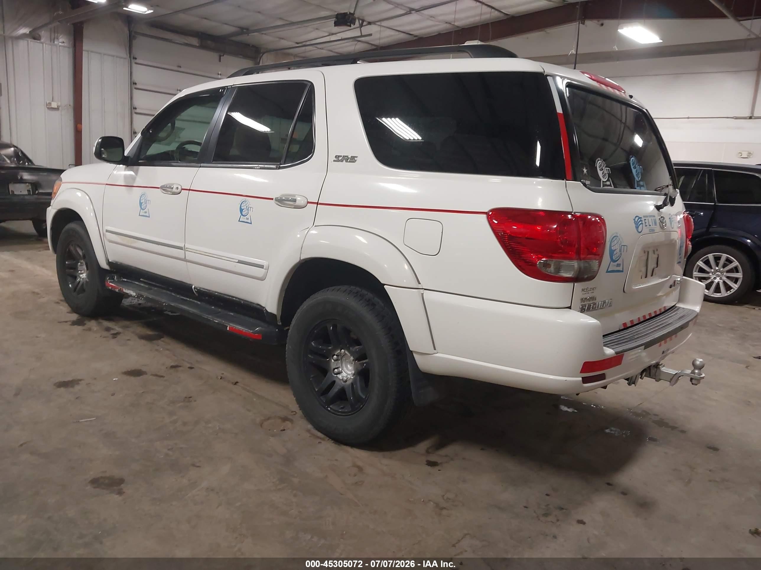2007 Toyota Sequoia Sr5 V8 White vin: 5TDBT44A47S283780