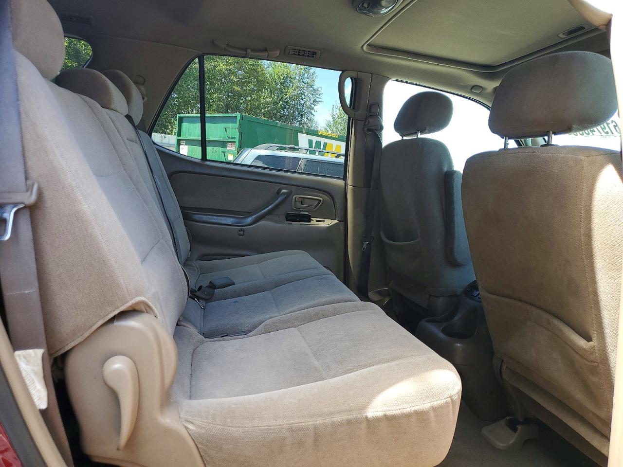 2001 Toyota Sequoia Sr5 Red vin: 5TDBT44A51S054323