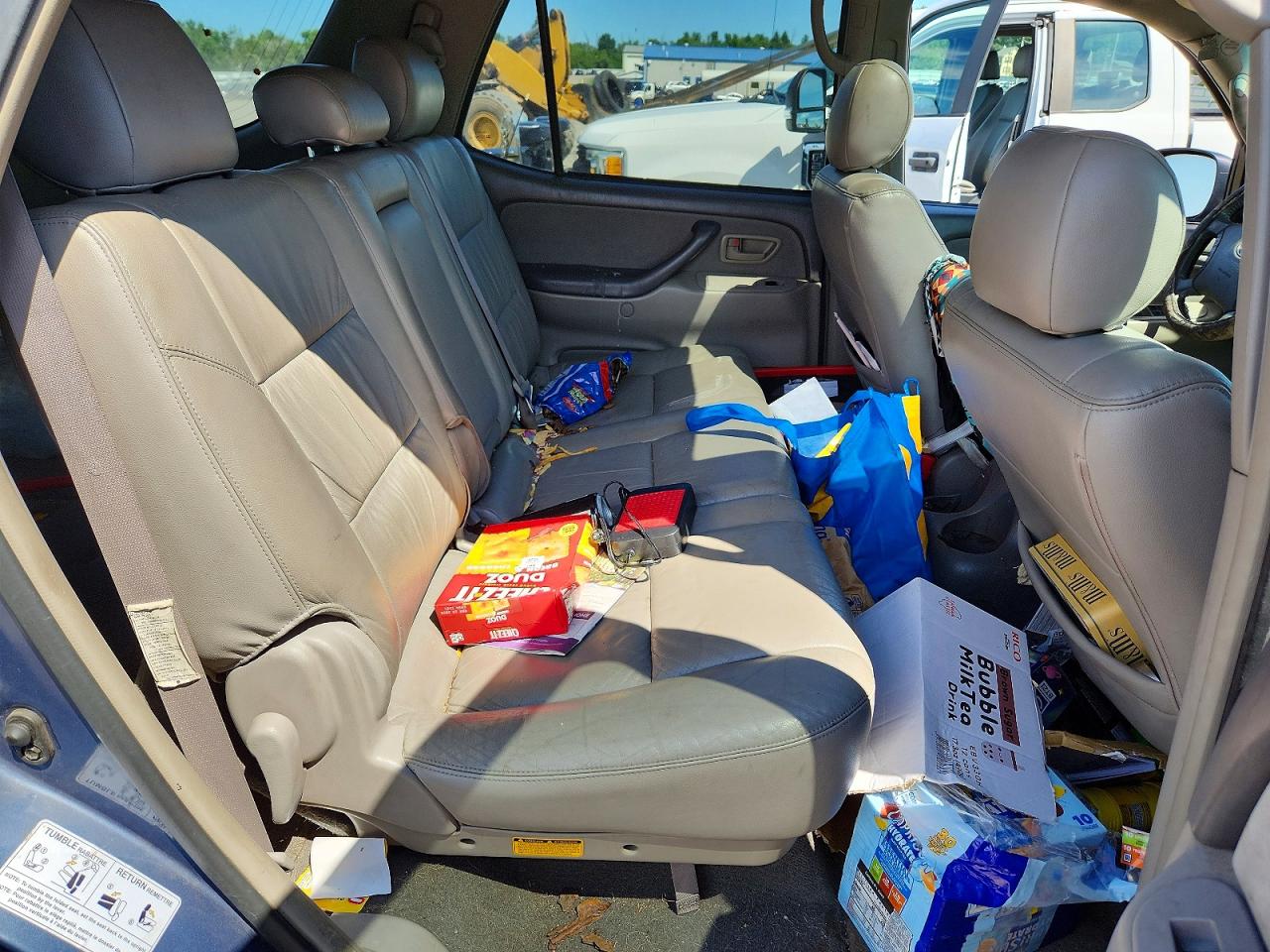 2005 Toyota Sequoia Sr5 Blue vin: 5TDBT44A55S237985
