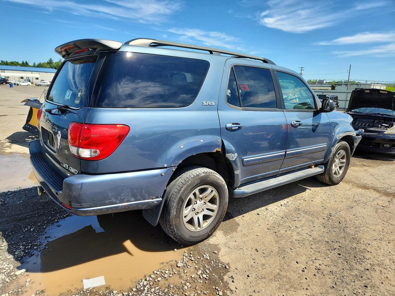 2005 Toyota Sequoia Sr5 Blue vin: 5TDBT44A55S237985