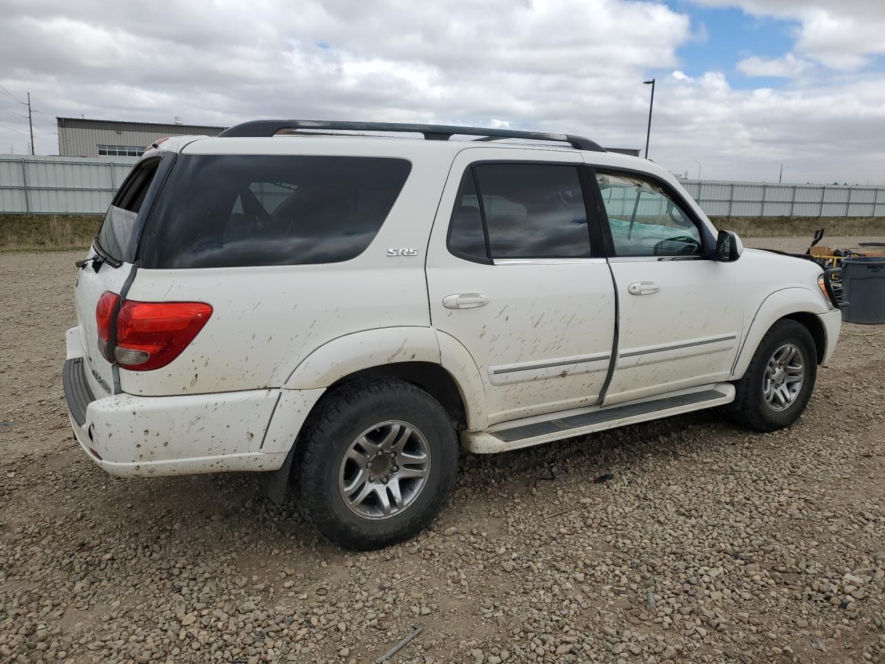 2005 Toyota Sequoia Sr5 White vin: 5TDBT44A55S241308
