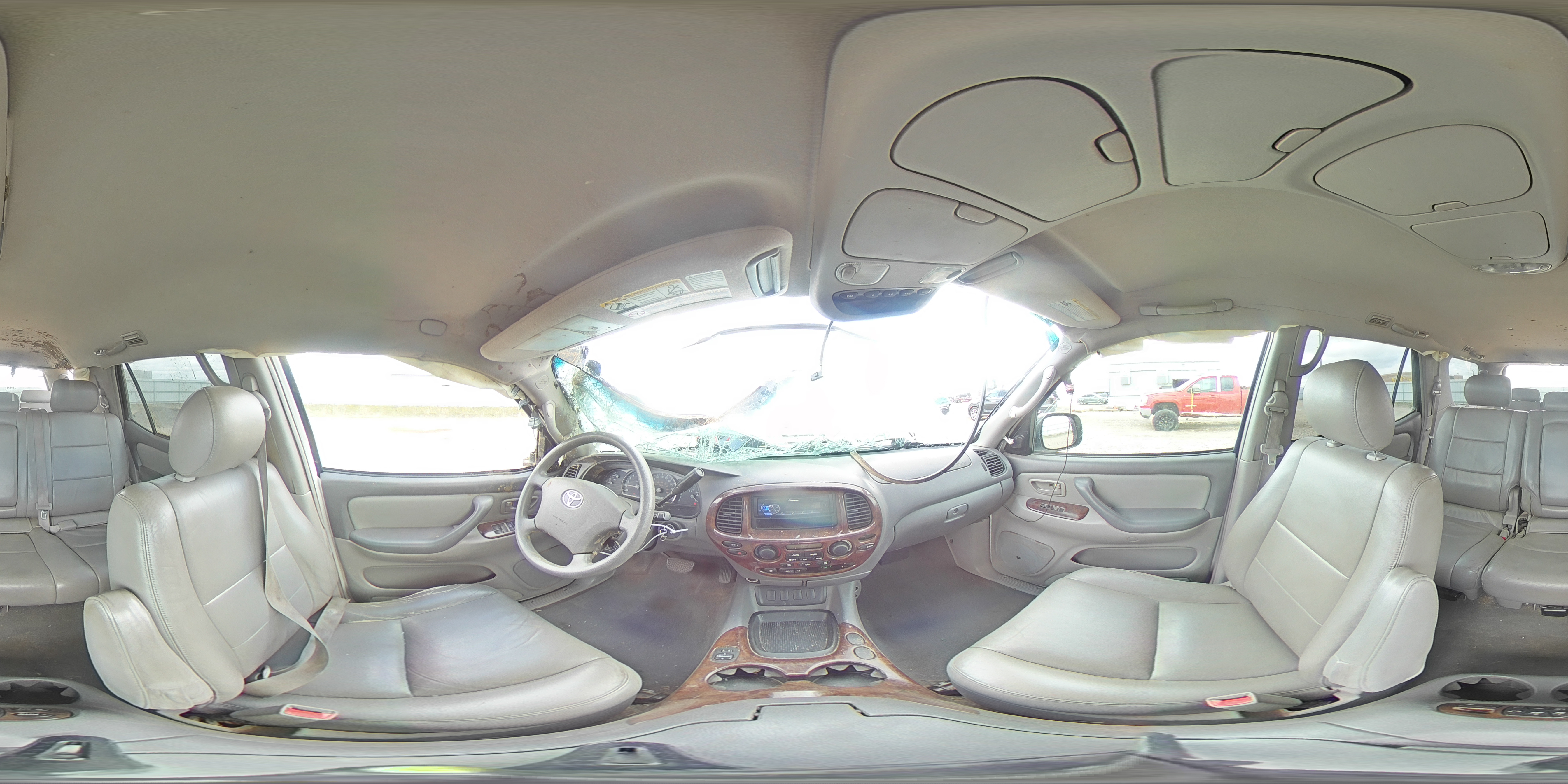 2005 Toyota Sequoia Sr5 White vin: 5TDBT44A55S241308
