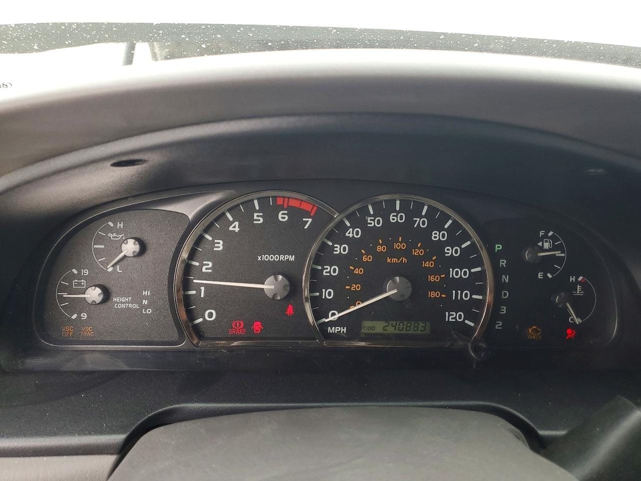 2005 Toyota Sequoia Sr5 Silver vin: 5TDBT44A55S254754