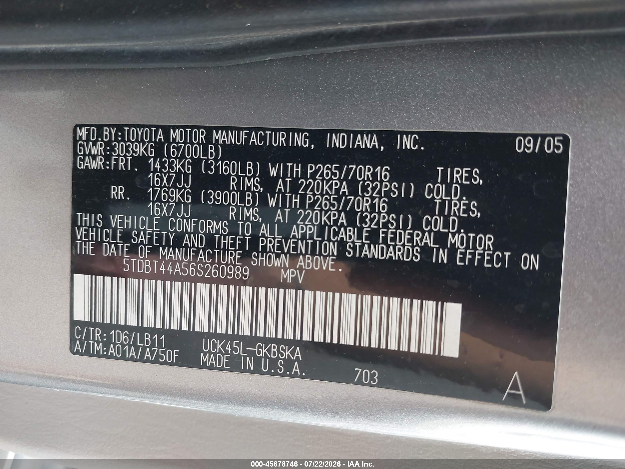 2006 Toyota Sequoia Sr5 V8 Silver vin: 5TDBT44A56S260989
