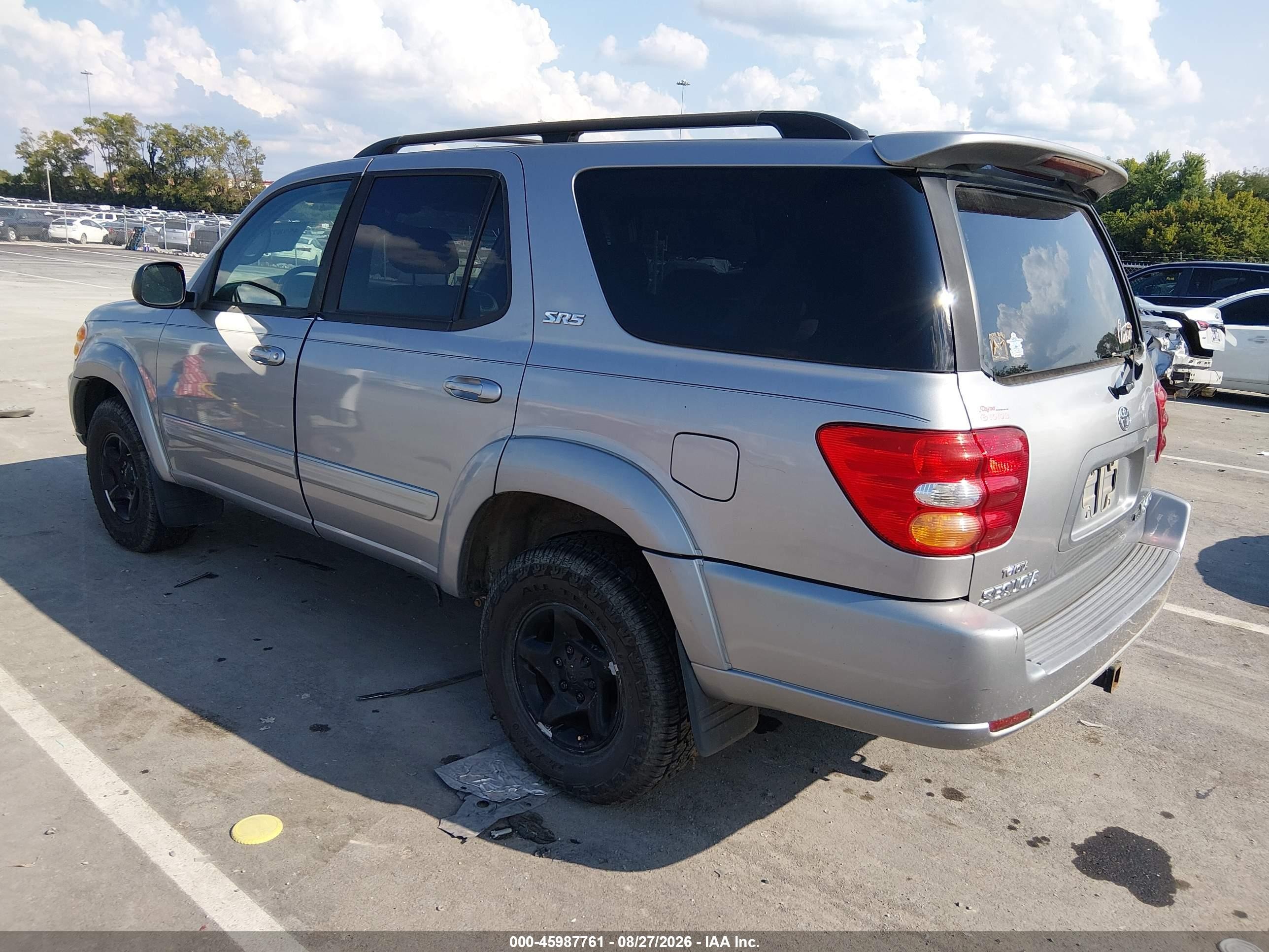 2002 Toyota Sequoia Sr5 V8 Silver vin: 5TDBT44A62S080477