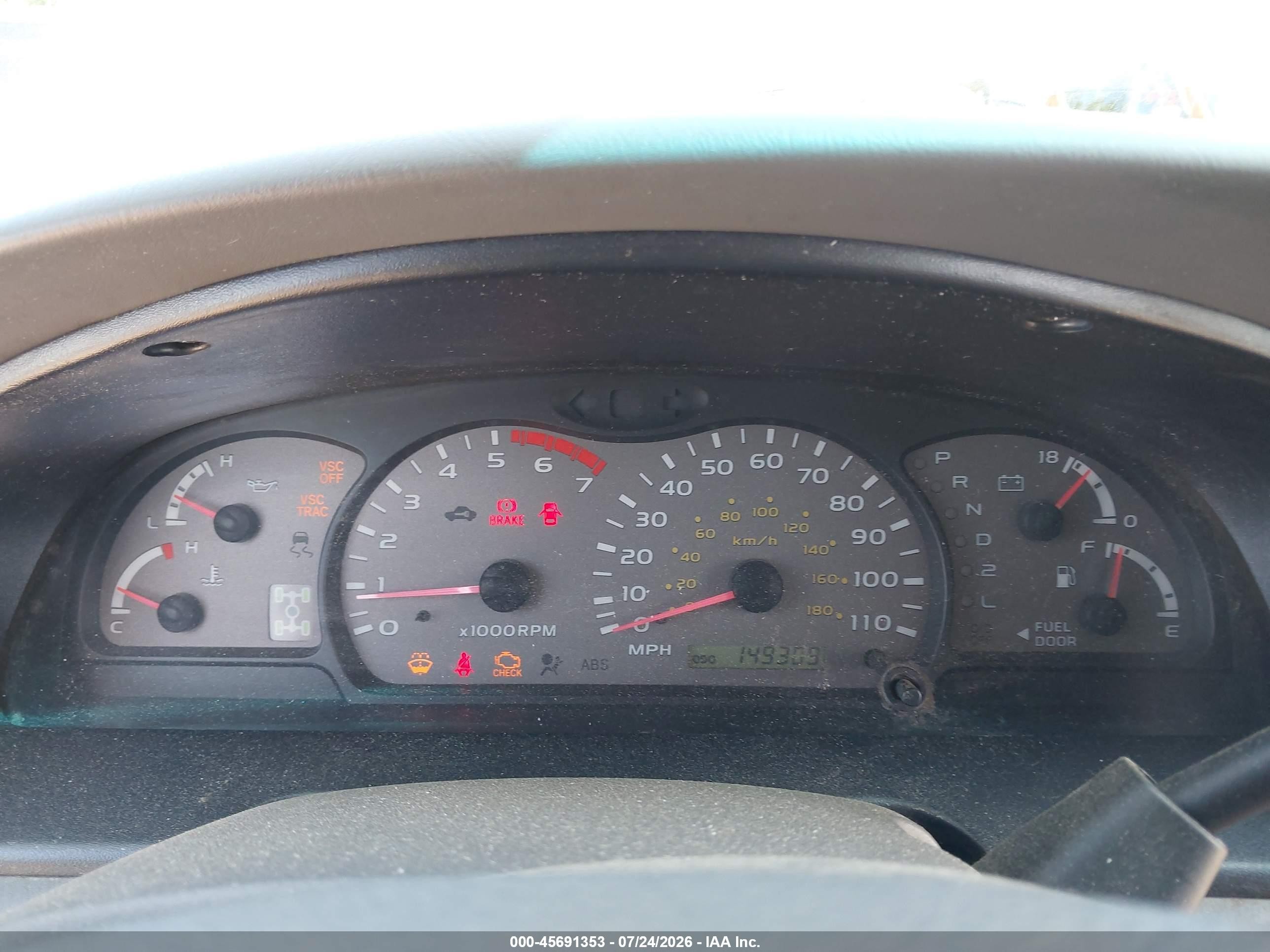2004 Toyota Sequoia Sr5 V8 Зеленый vin: 5TDBT44A64S207618