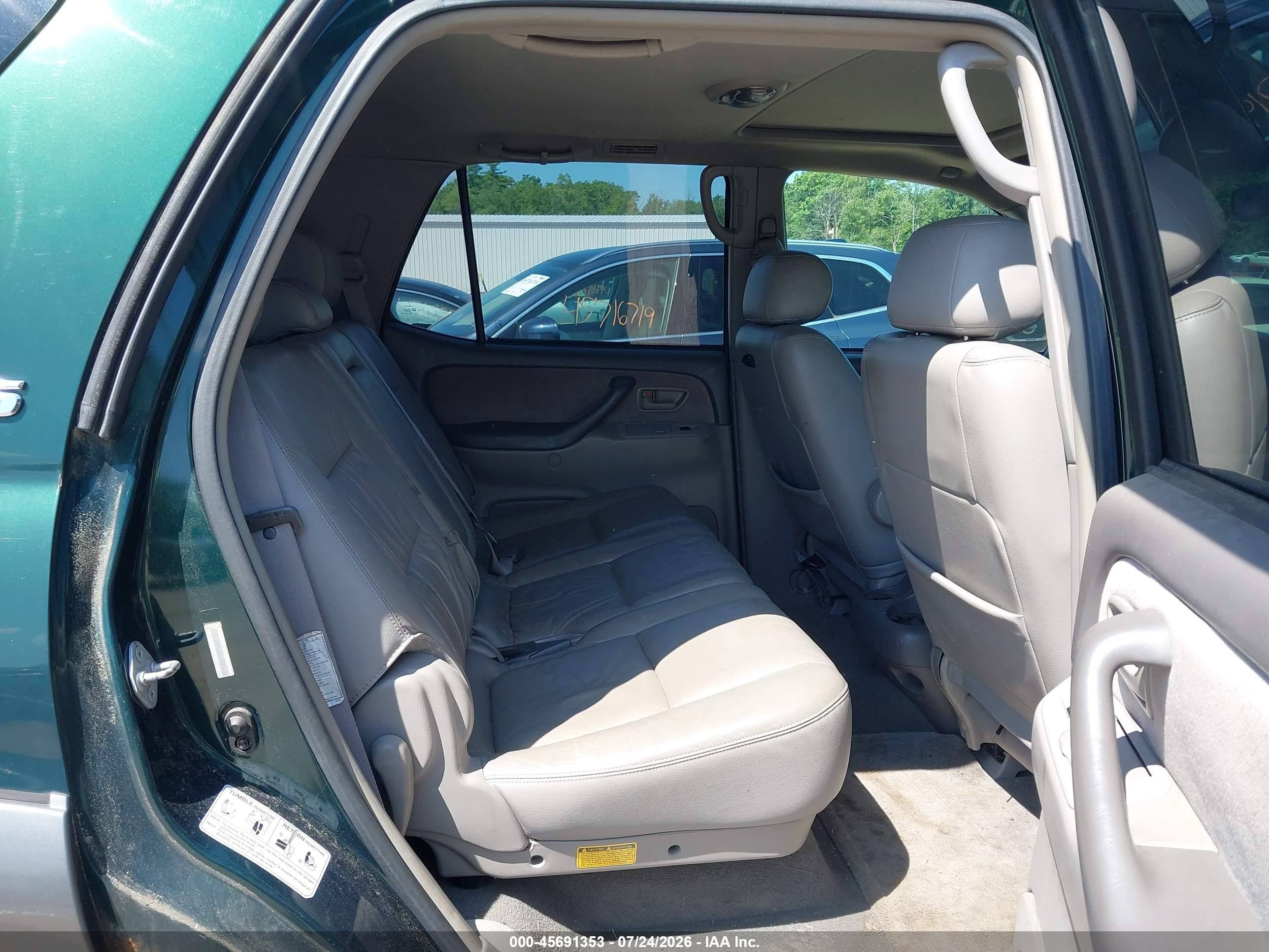 2004 Toyota Sequoia Sr5 V8 Зеленый vin: 5TDBT44A64S207618