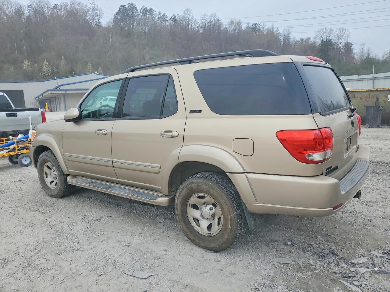 2007 Toyota Sequoia Sr5 Gold vin: 5TDBT44A67S285479