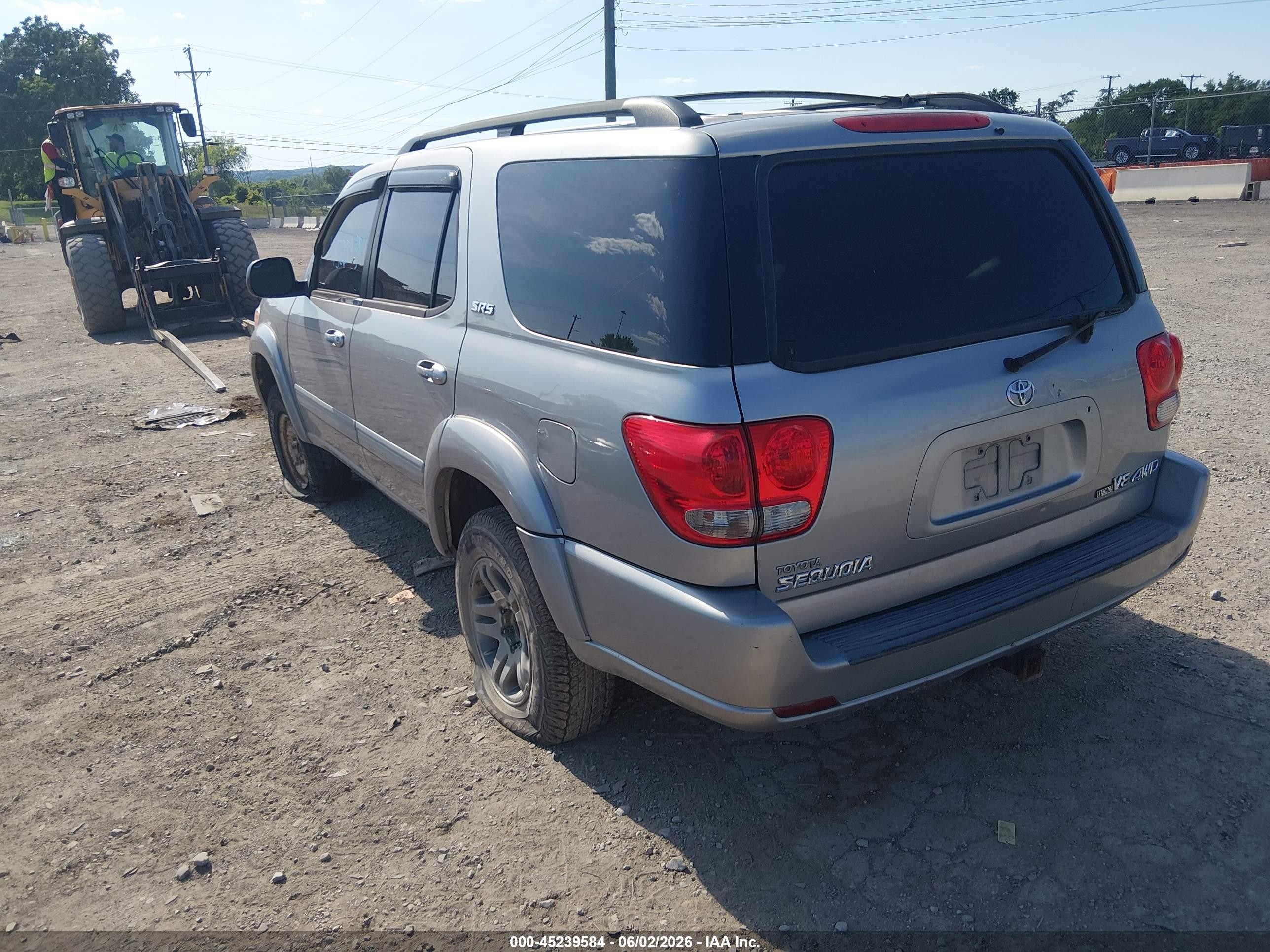 2007 Toyota Sequoia Sr5 V8 Silver vin: 5TDBT44A67S285613