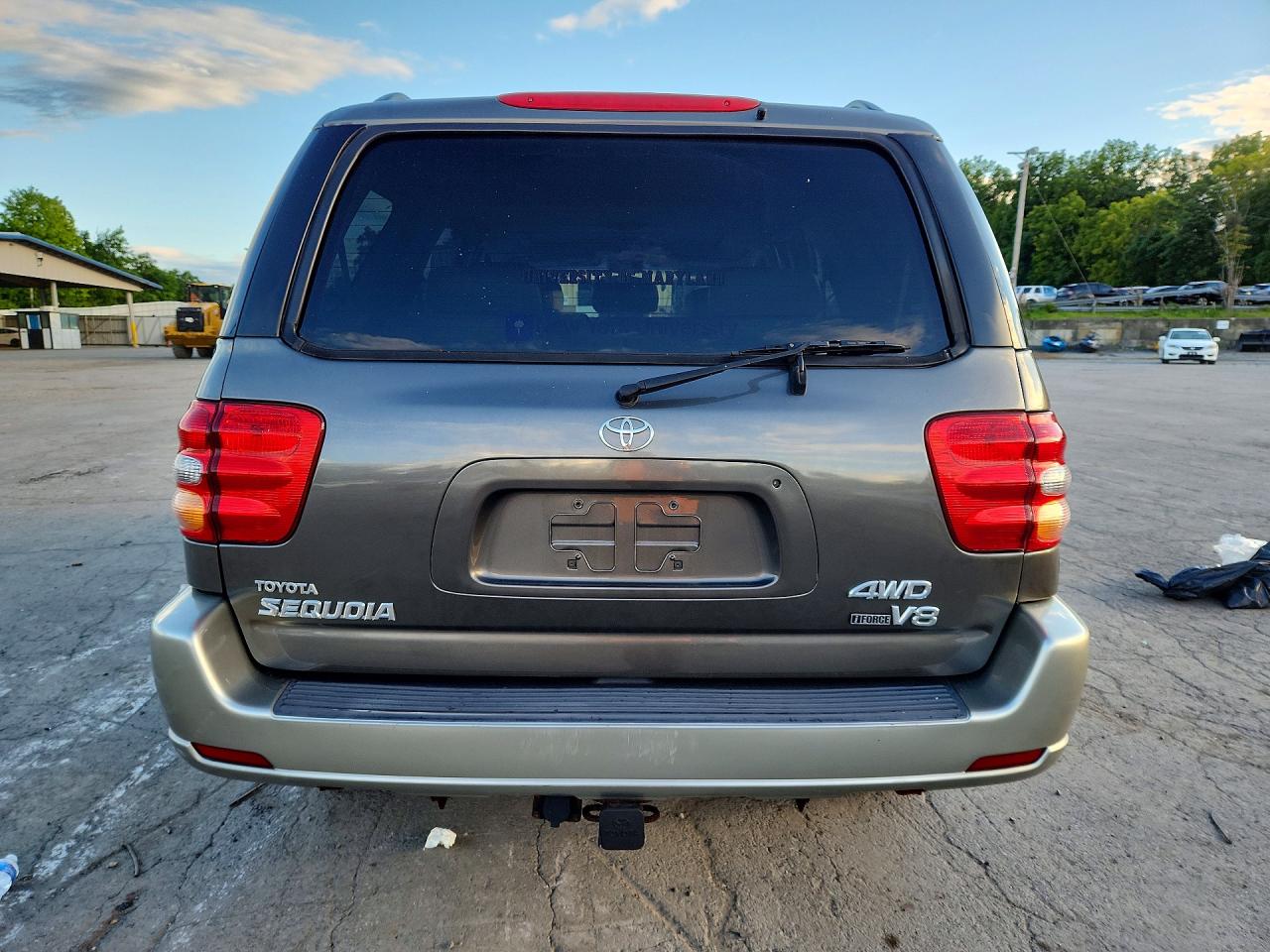2003 Toyota Sequoia Sr5 Gray vin: 5TDBT44A73S180945