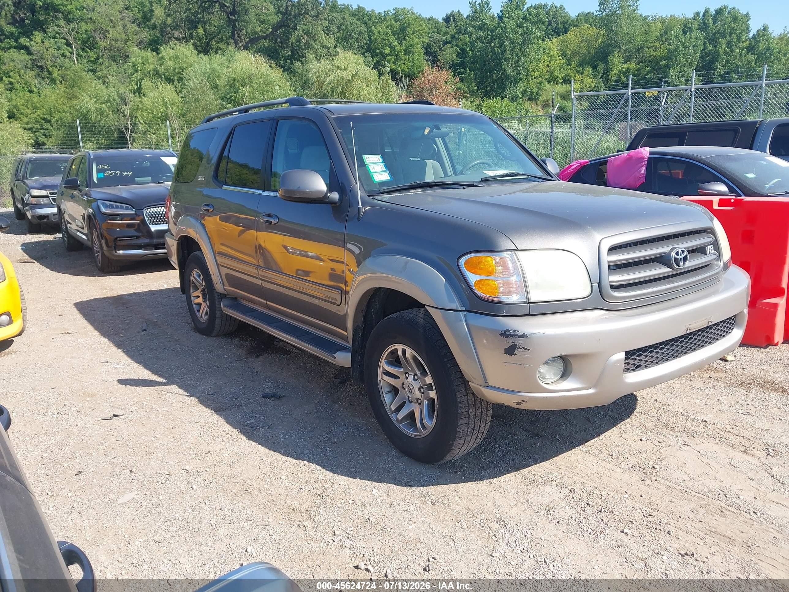 2004 Toyota Sequoia Sr5 V8 Pewter vin: 5TDBT44A74S231510