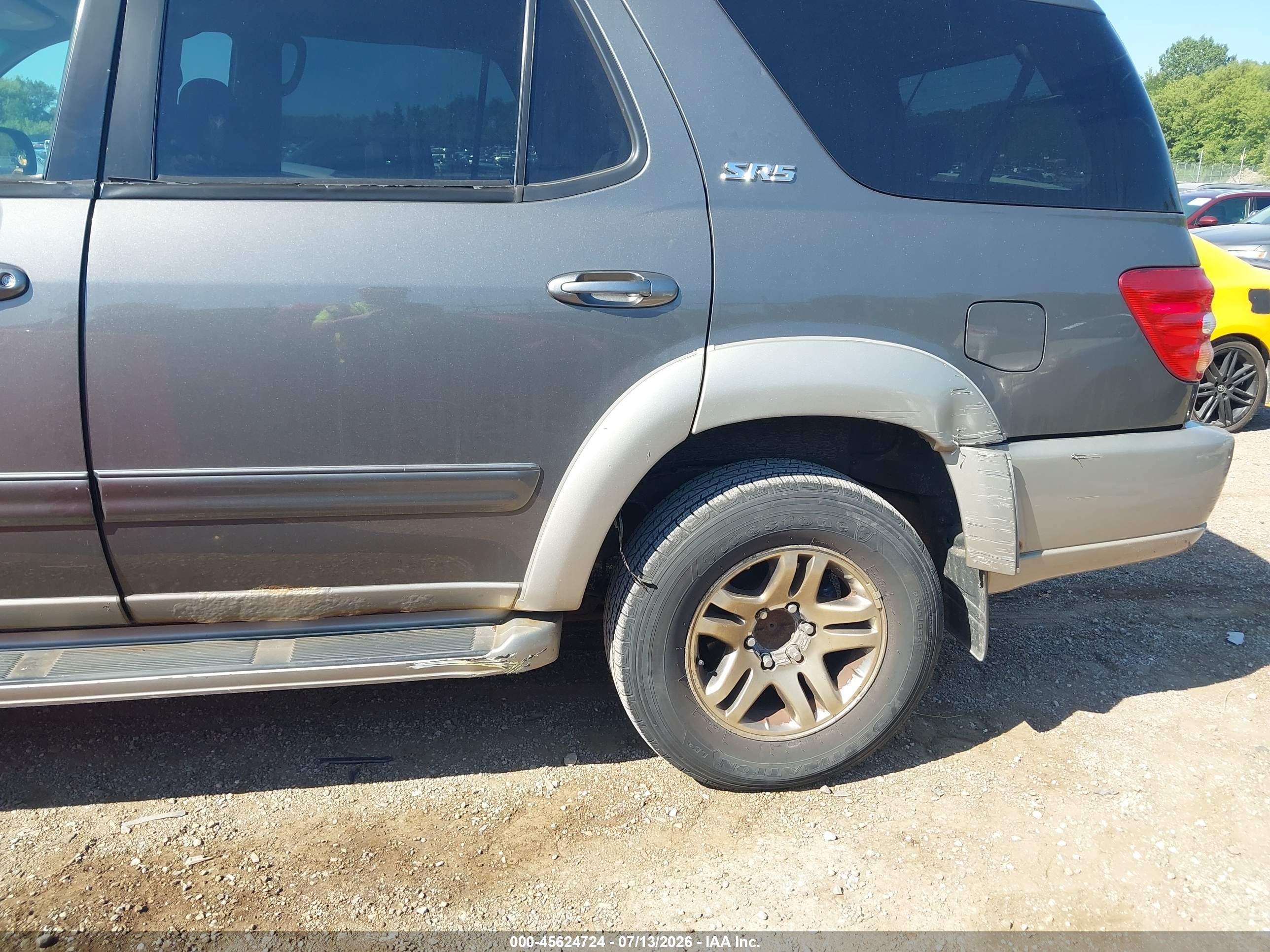 2004 Toyota Sequoia Sr5 V8 Pewter vin: 5TDBT44A74S231510