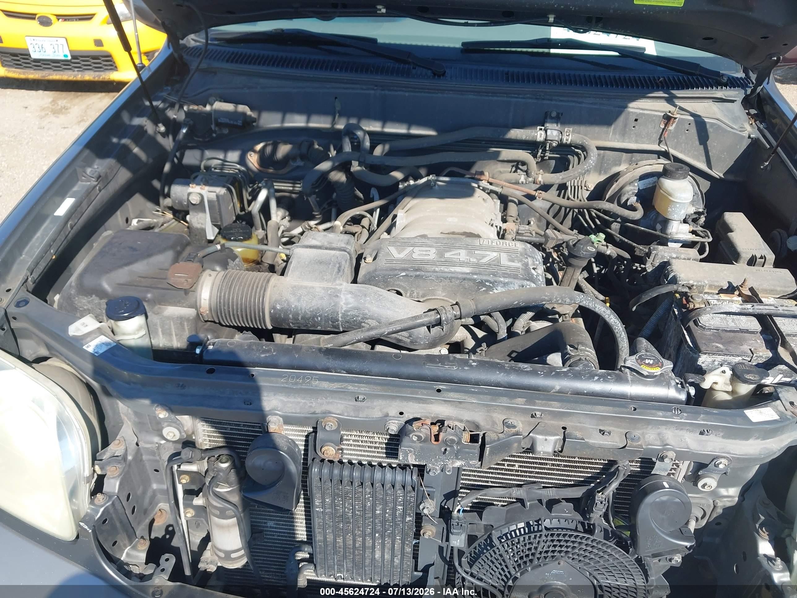 2004 Toyota Sequoia Sr5 V8 Pewter vin: 5TDBT44A74S231510
