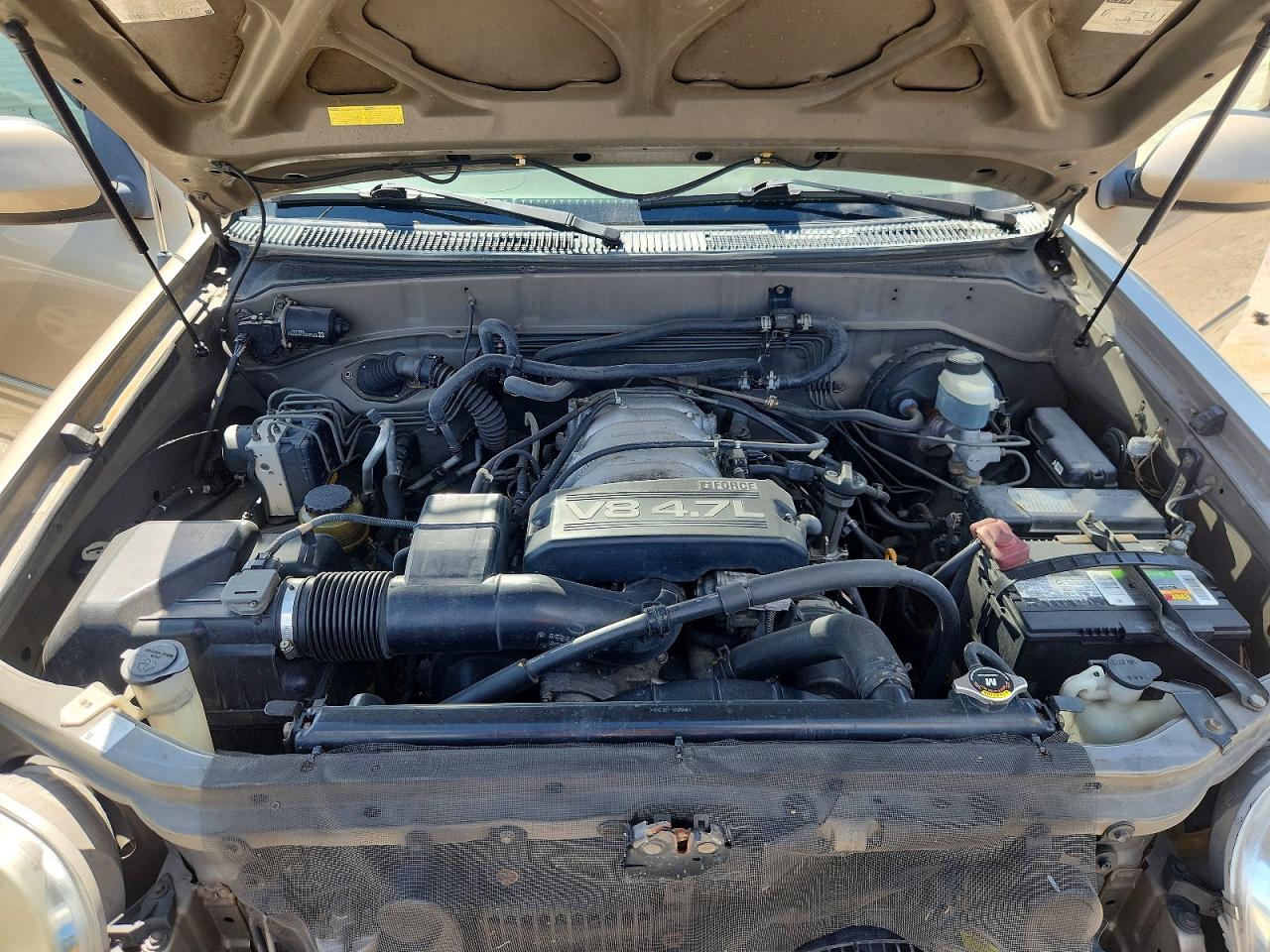 2001 Toyota Sequoia Sr5 Gold vin: 5TDBT44A81S025480