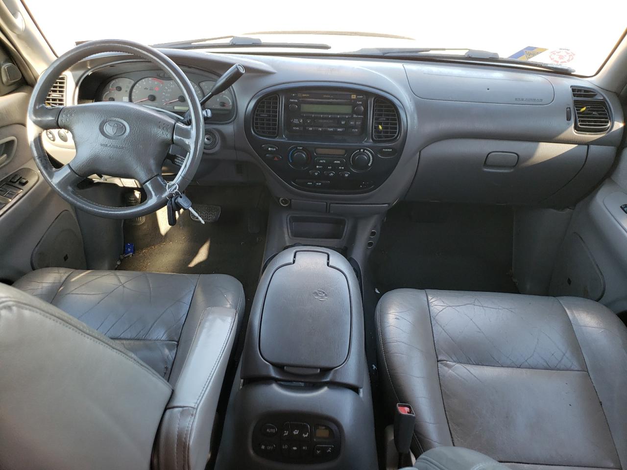 2001 Toyota Sequoia Sr5 Silver vin: 5TDBT44A81S029237