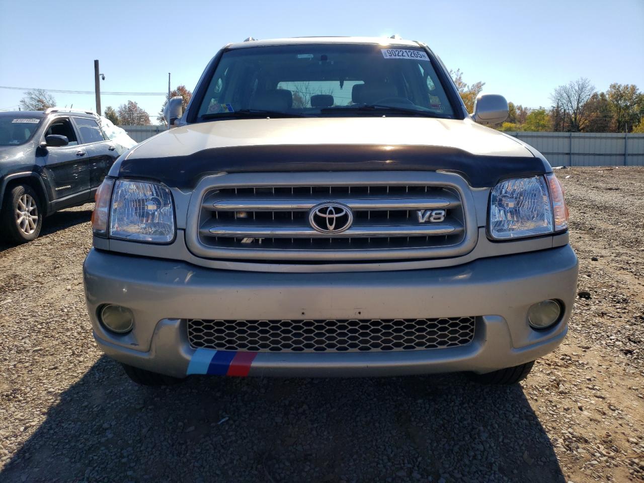 2001 Toyota Sequoia Sr5 Silver vin: 5TDBT44A81S029237