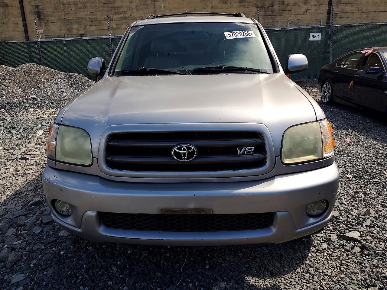 2004 Toyota Sequoia Sr5 Gray vin: 5TDBT44A84S206888