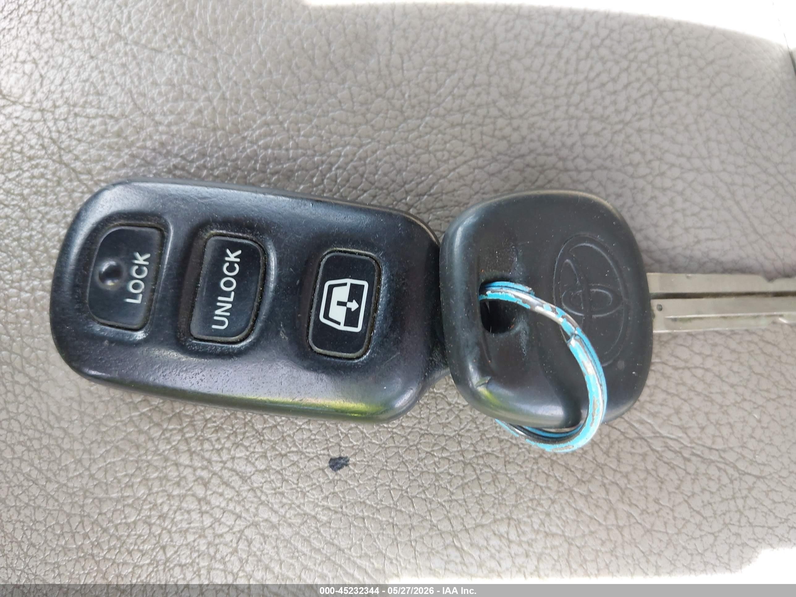 2006 Toyota Sequoia Sr5 V8 Черный vin: 5TDBT44A86S269279