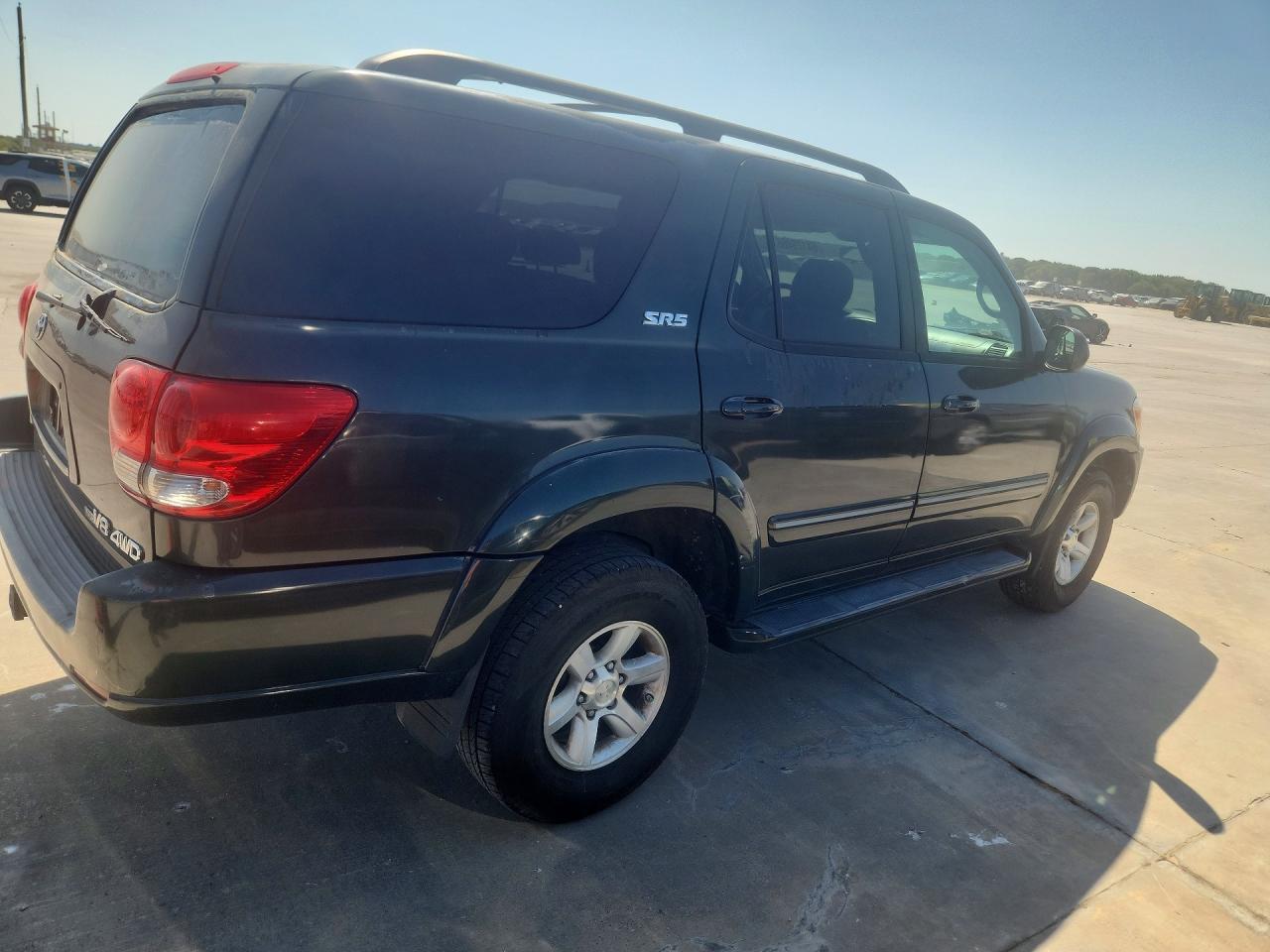 2007 Toyota Sequoia Sr5 Green vin: 5TDBT44A87S286391