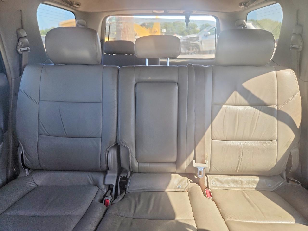 2007 Toyota Sequoia Sr5 Green vin: 5TDBT44A87S286391