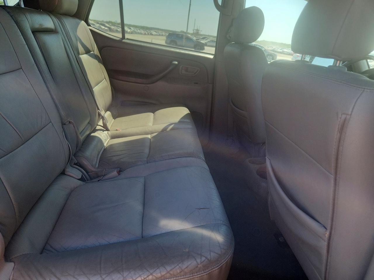 2007 Toyota Sequoia Sr5 Green vin: 5TDBT44A87S286391