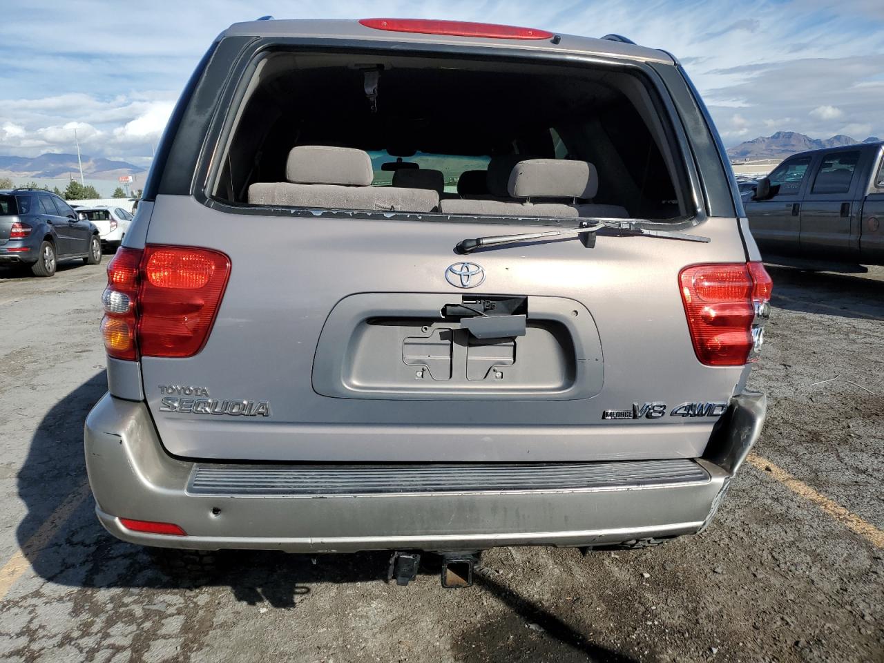 2002 Toyota Sequoia Sr5 Tan vin: 5TDBT44A92S085690