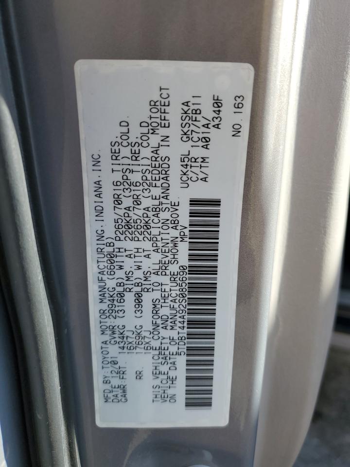 2002 Toyota Sequoia Sr5 Tan vin: 5TDBT44A92S085690