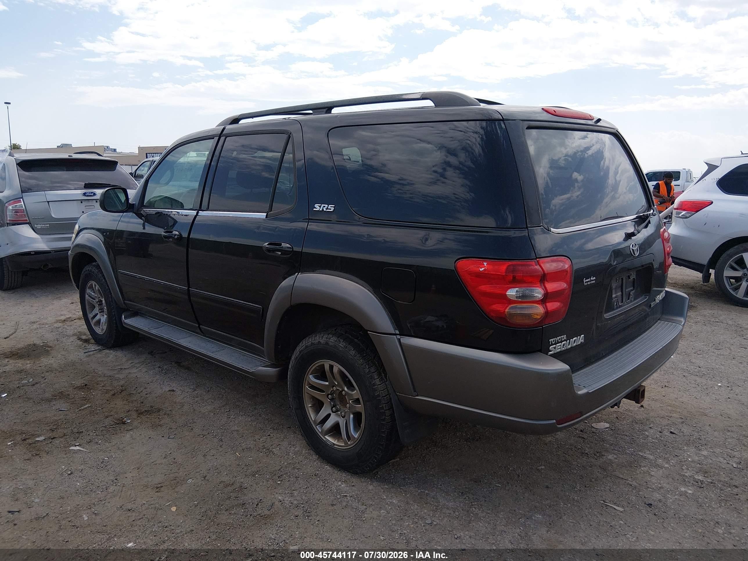 2004 Toyota Sequoia Sr5 V8 Black vin: 5TDBT44A94S216619