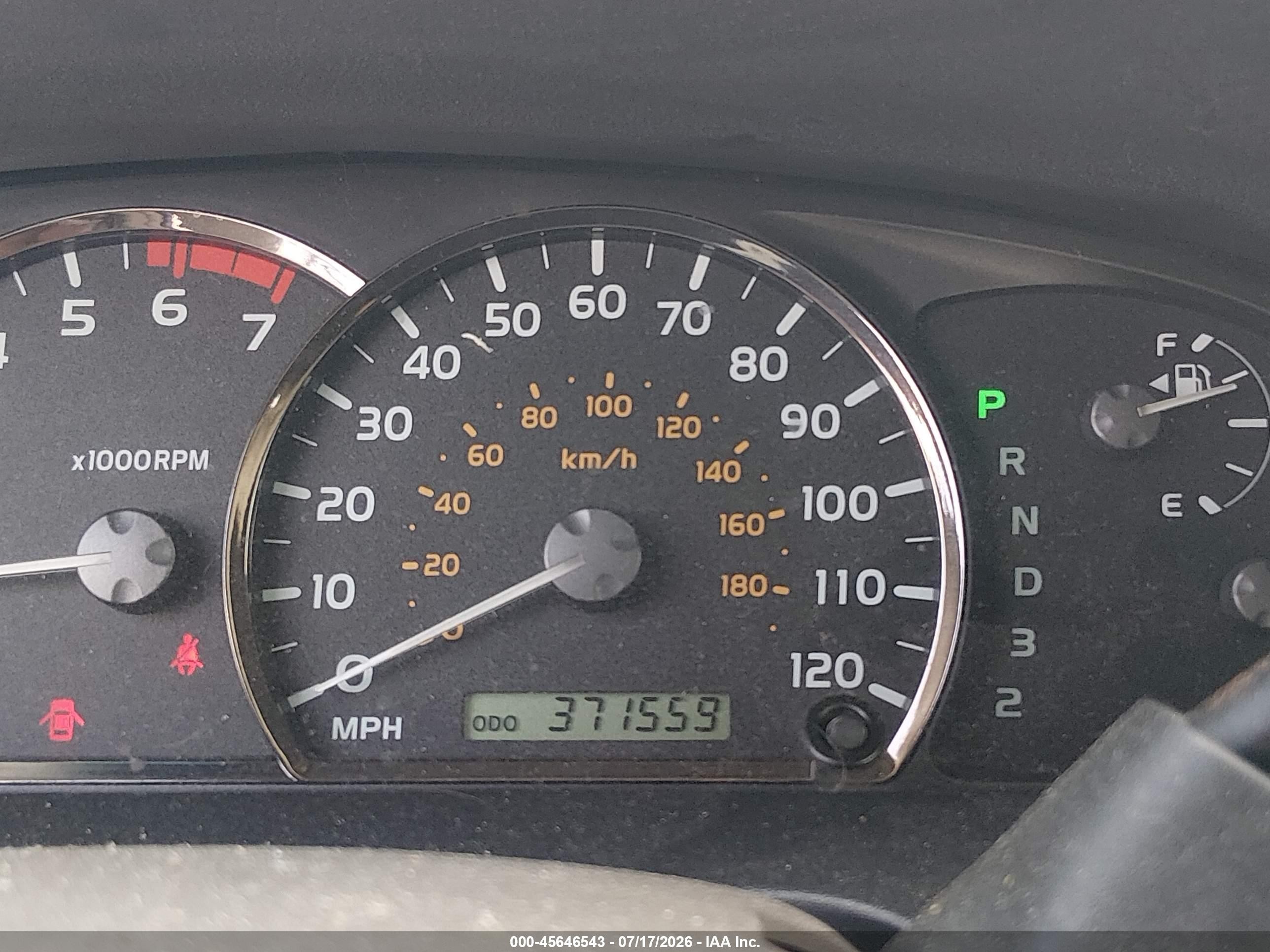 2005 Toyota Sequoia Sr5 V8 Gray vin: 5TDBT44A95S257303